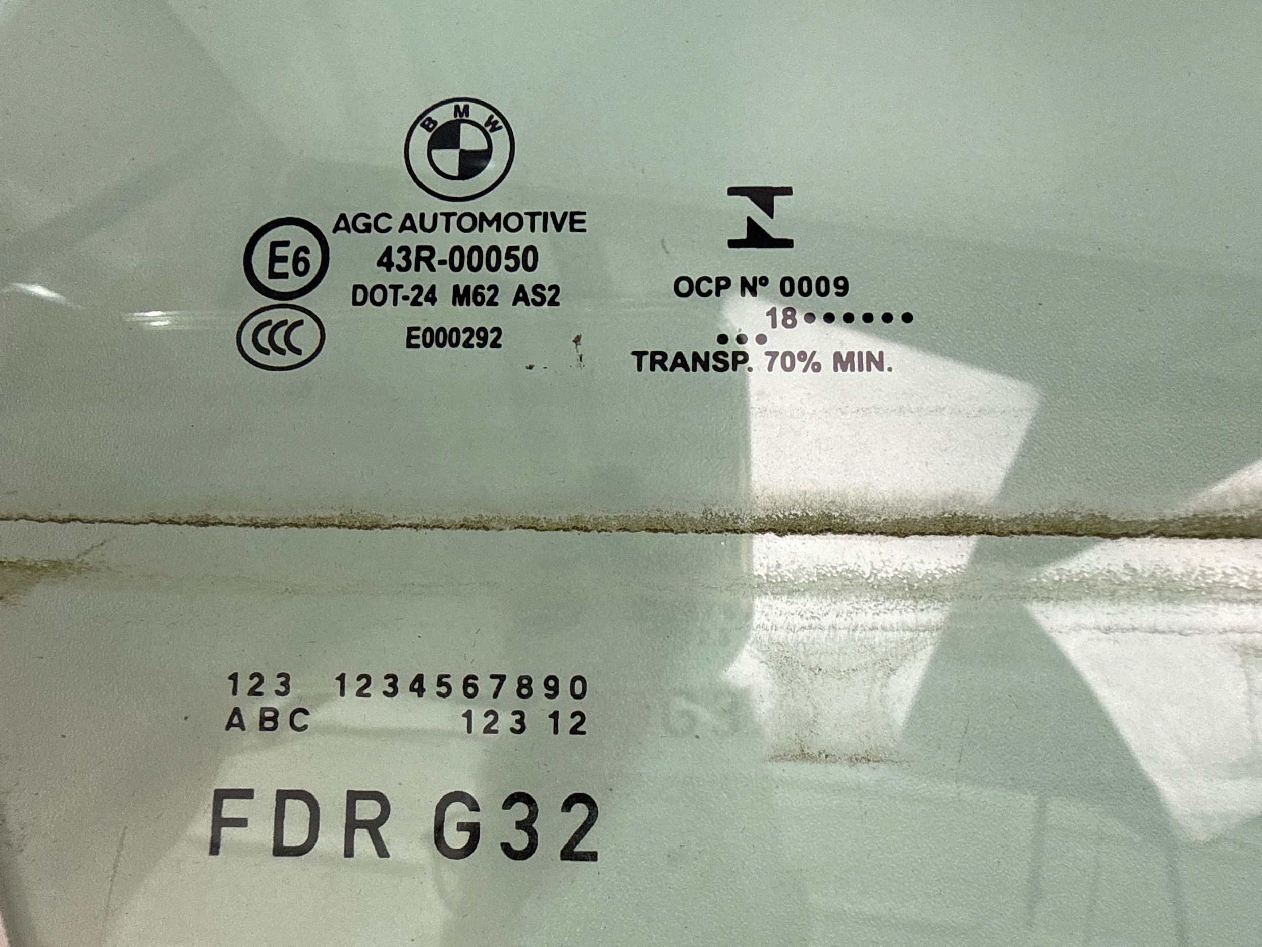BMW G32 Front Side Window Right AS2 Green 7379830 image 3