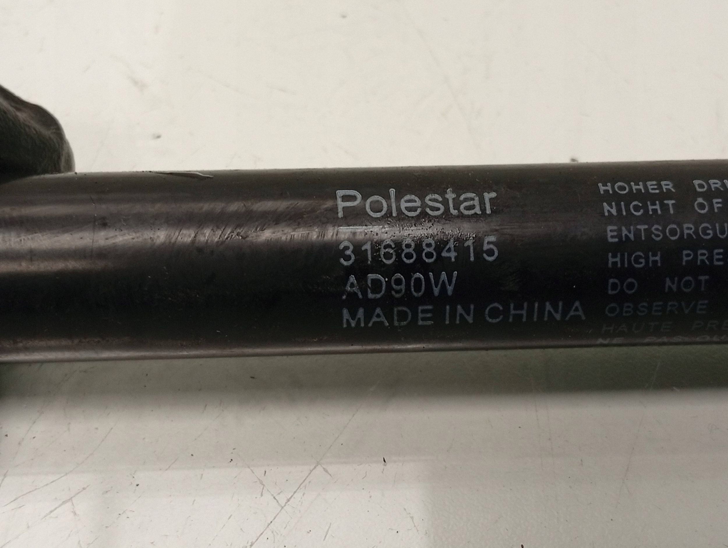 Atuador do capô Polestar 2 31688415 usado image 4