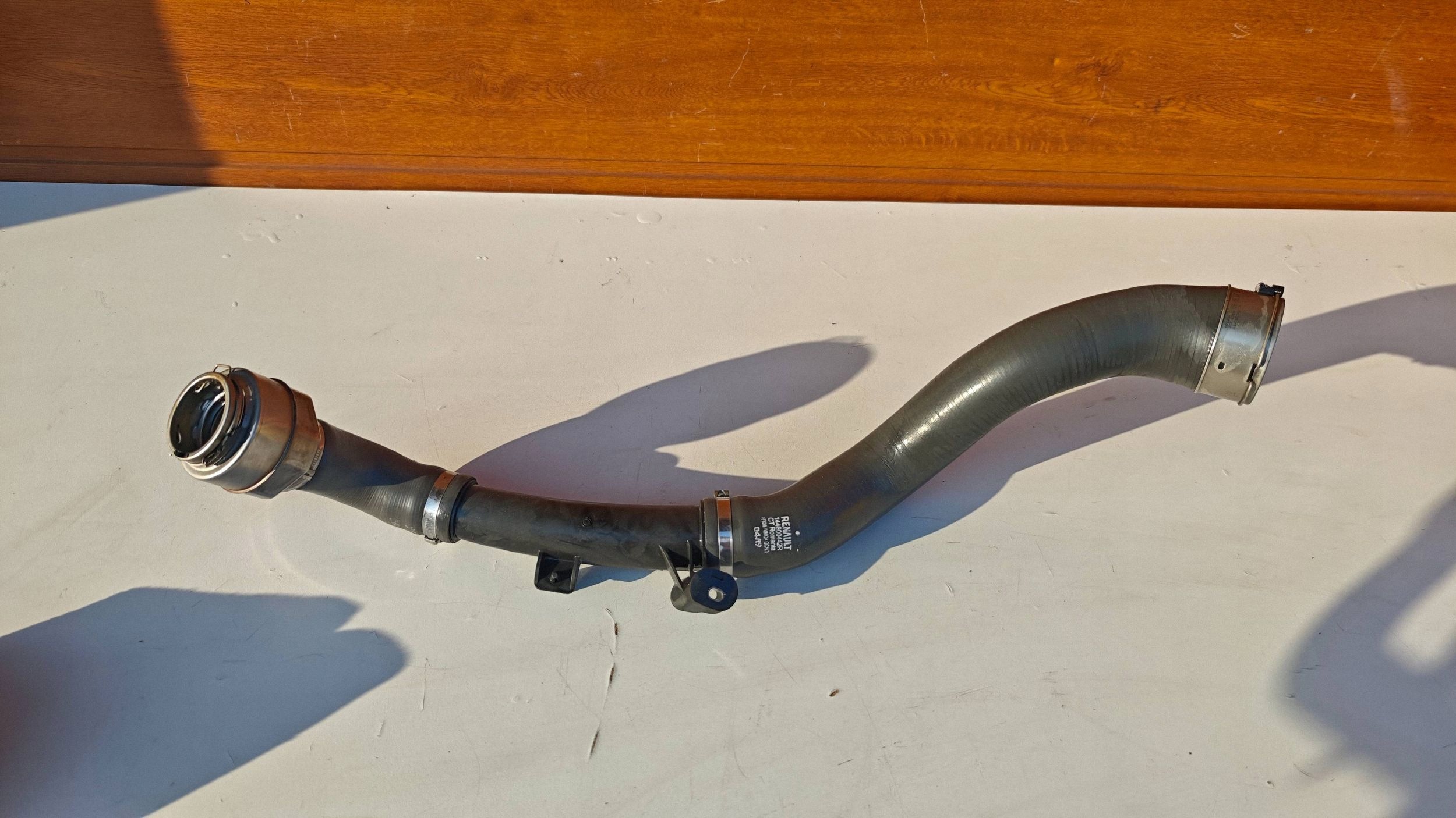 Intercoolerin letku Nissan Qashqai 144600442R