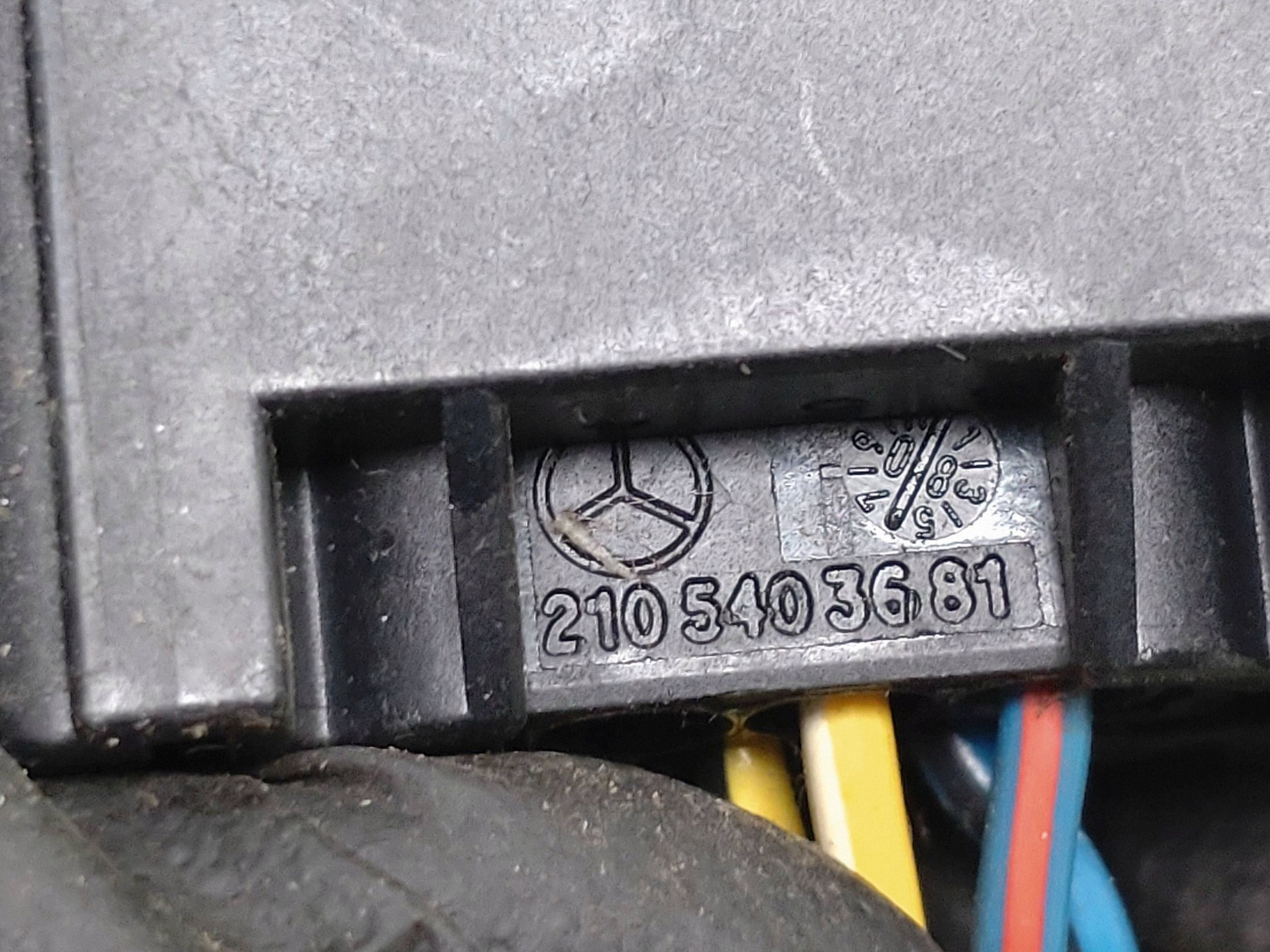 2009 Mercedes-Benz Vito W639 Schiebetür Kabelbaum image 4