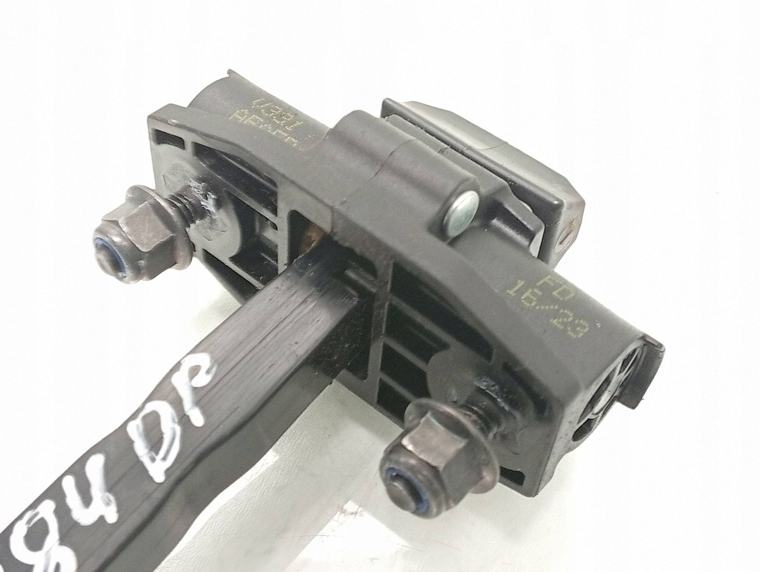 Limiteur de porte avant Polestar 2 31662622 image 4
