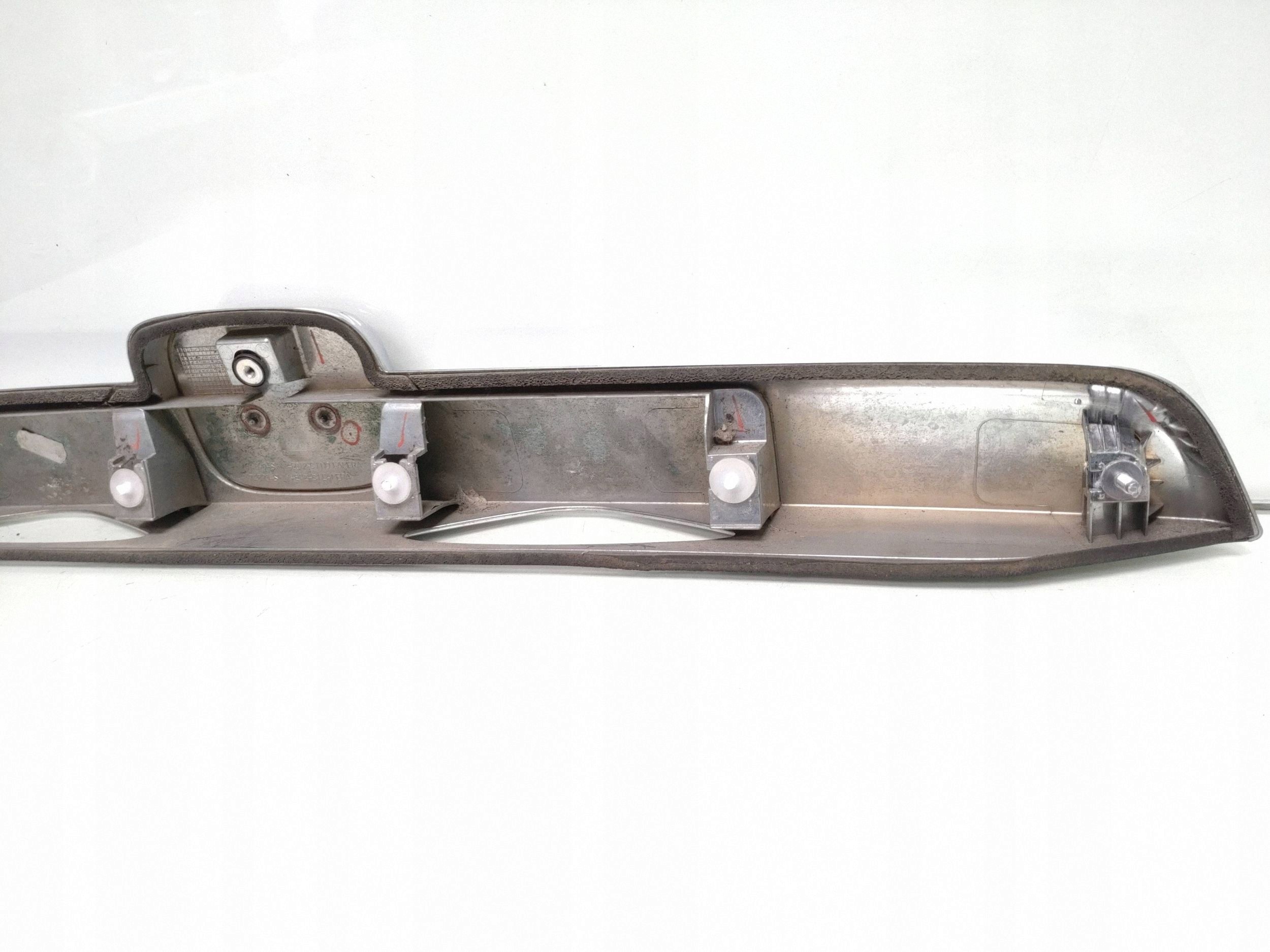 Honda CR-V 2010 Bandeau éclairage plaque 74890SWWE012 image 8