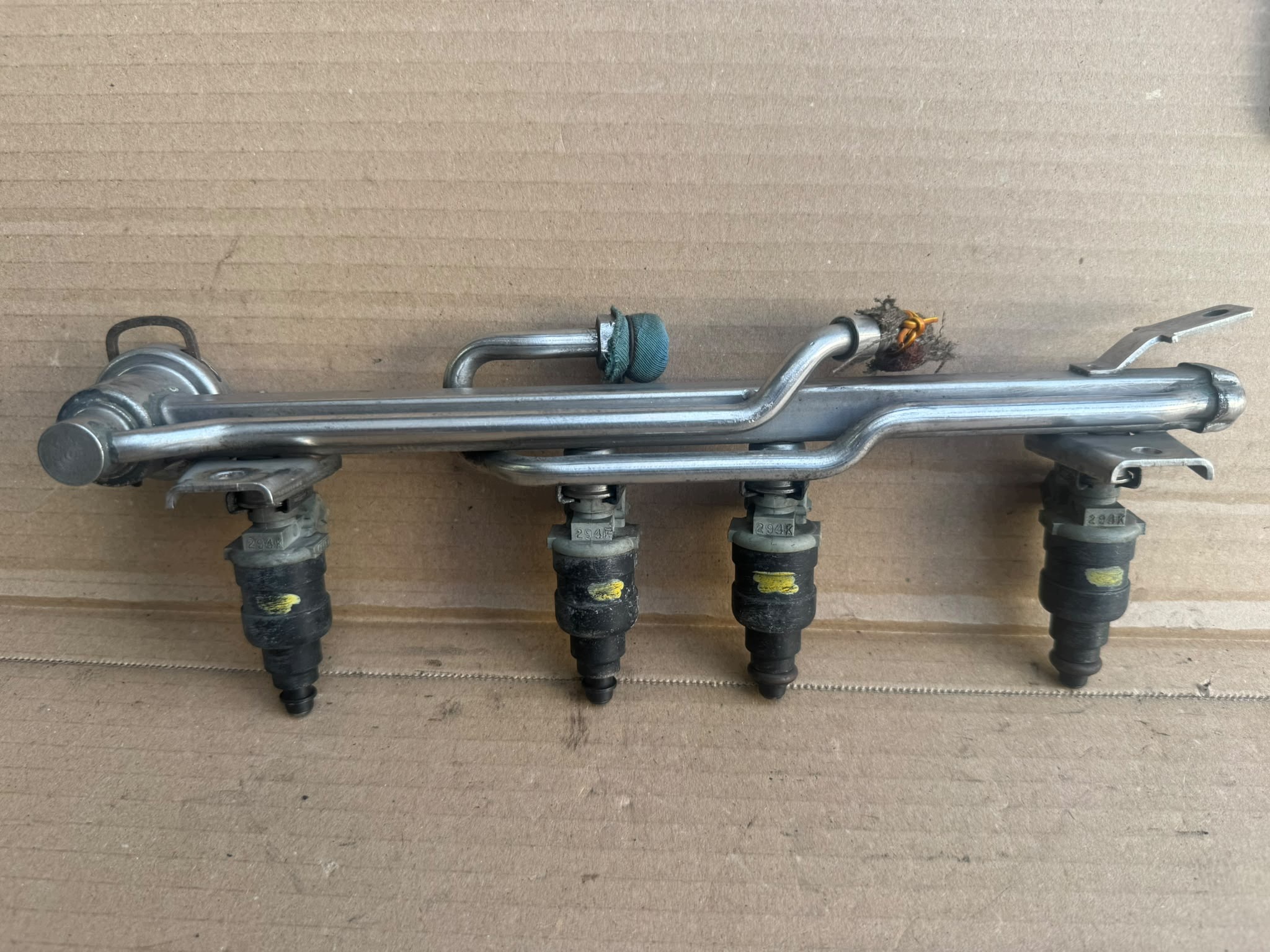 Rampe d'injection Audi A4 B5 VW Passat B5 1.6 image 3