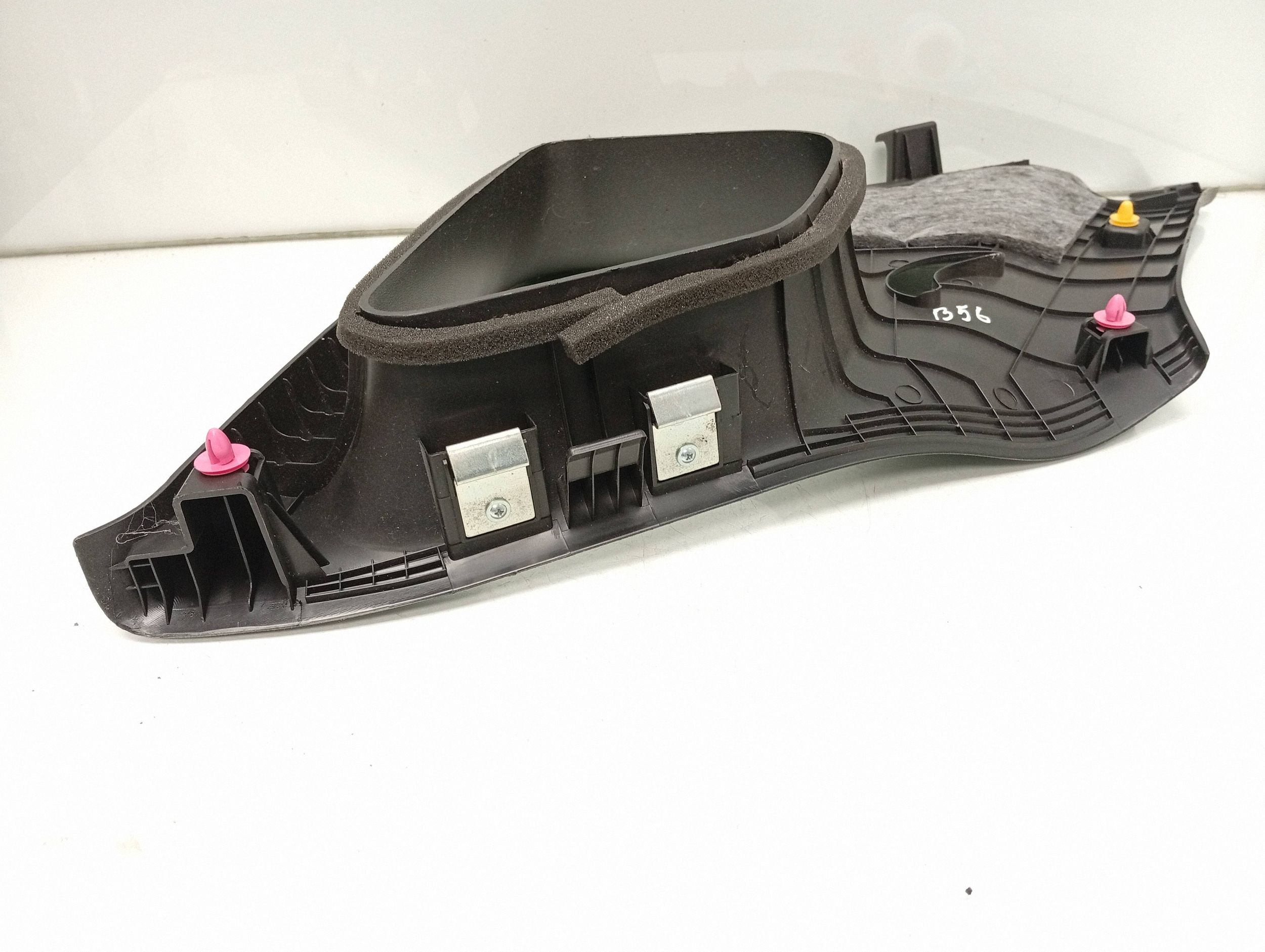 Hyundai ix20 2013 Cache pilier C 858611P000 image 4
