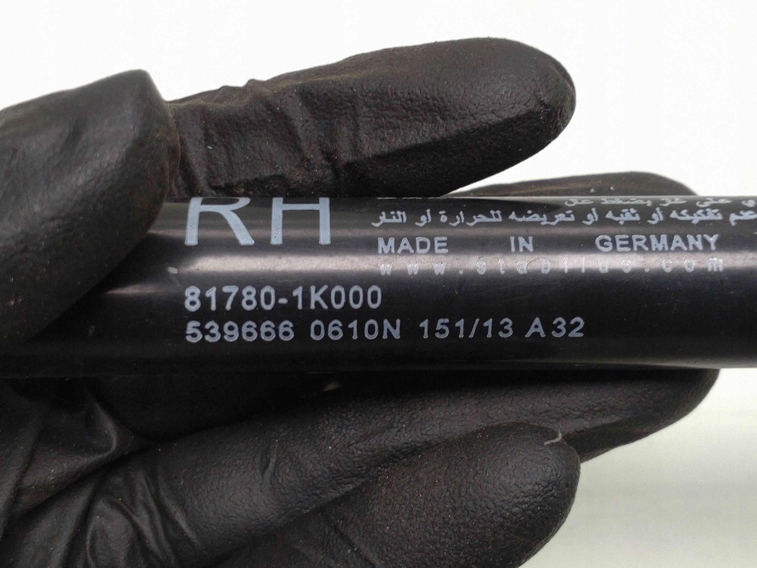 Hyundai ix20 Heckklappendämpfer 817801K000 Gebraucht image 6