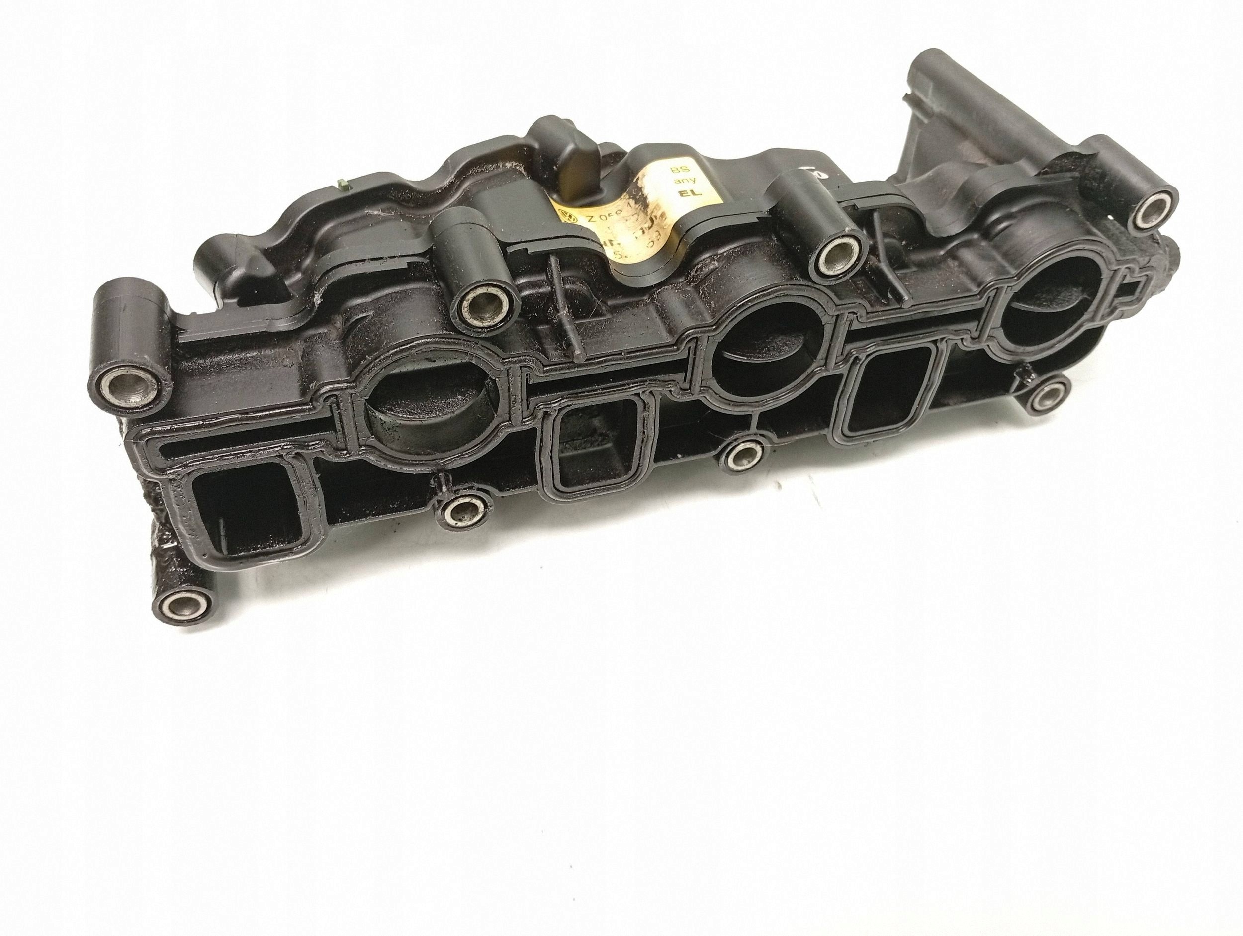 Colector de admisión Audi A5 8T 8F usado image 3