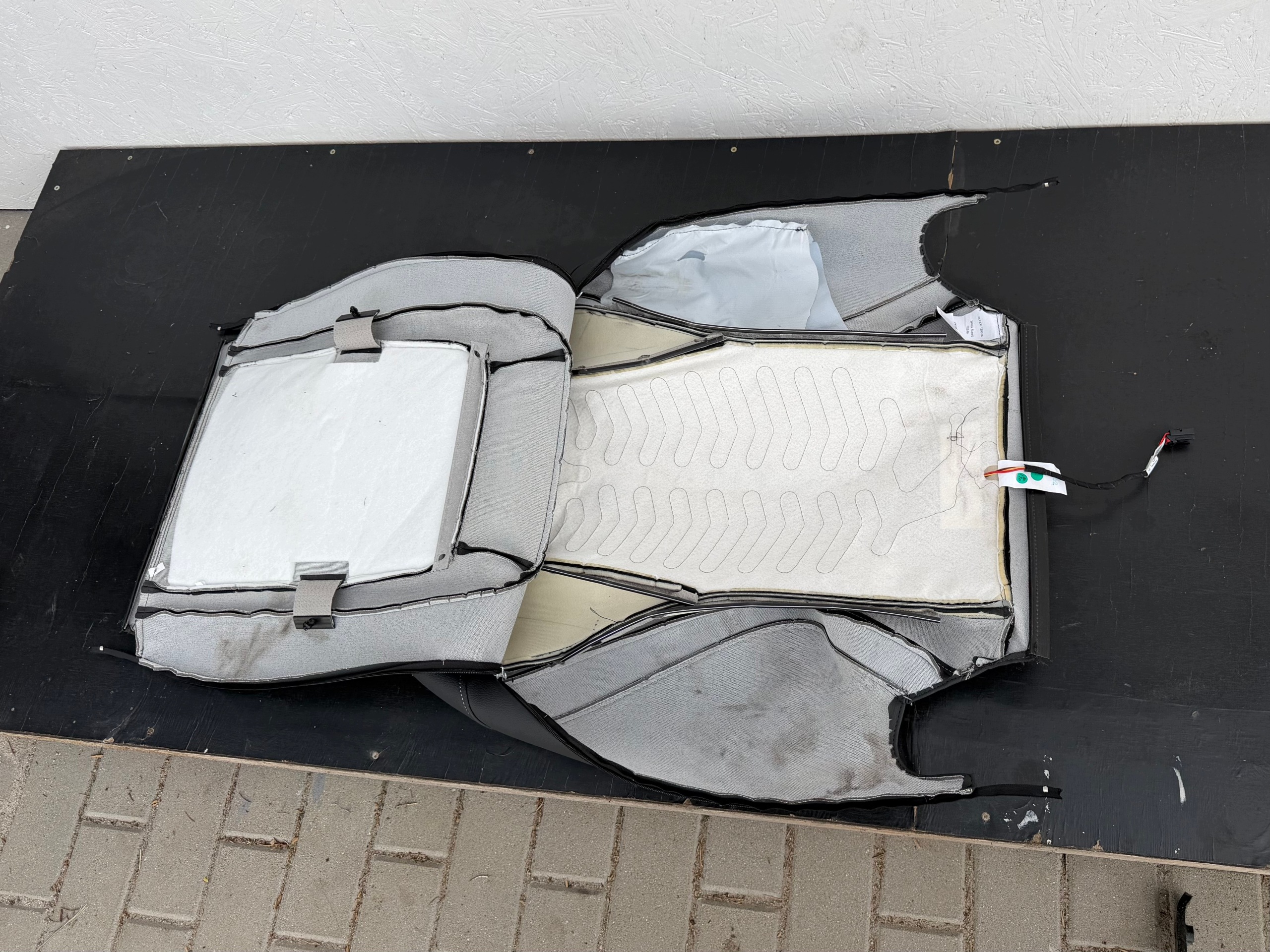 Dossier de siège droit Skoda Superb IV 3P0 image 5
