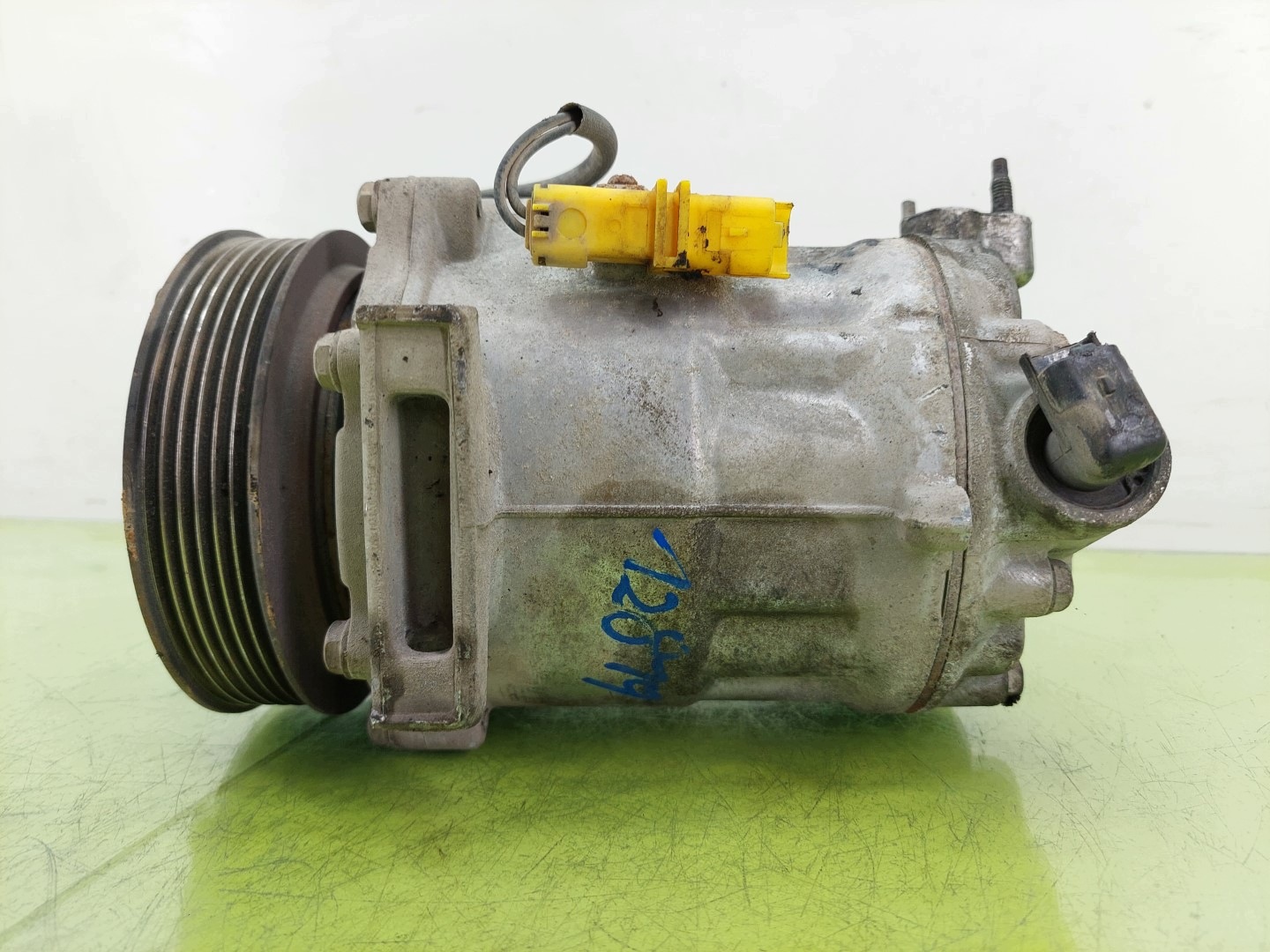 Airconditioning Compressor Peugeot 407 KTT090057 image 2