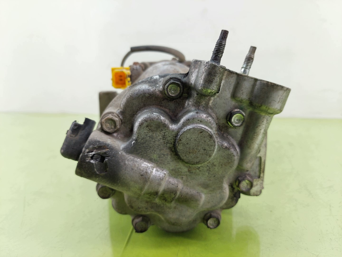 Airconditioning Compressor Peugeot 407 KTT090057 image 5