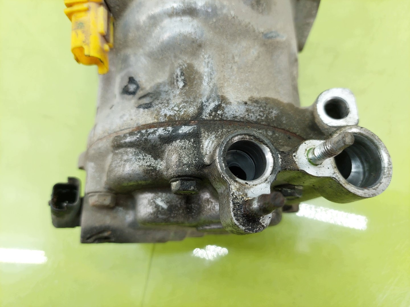 Airconditioning Compressor Peugeot 407 KTT090057 image 6