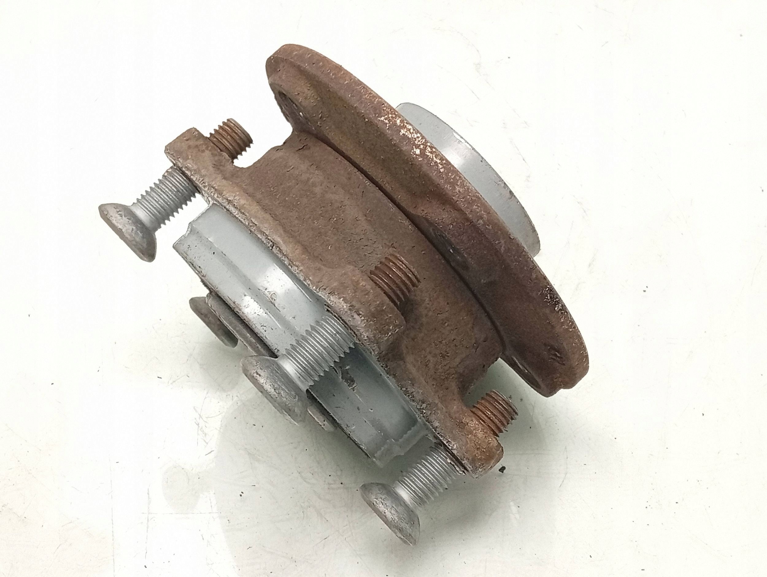Polestar 2 2023 Höger framhjulsnav, OEM 32346783 image 4