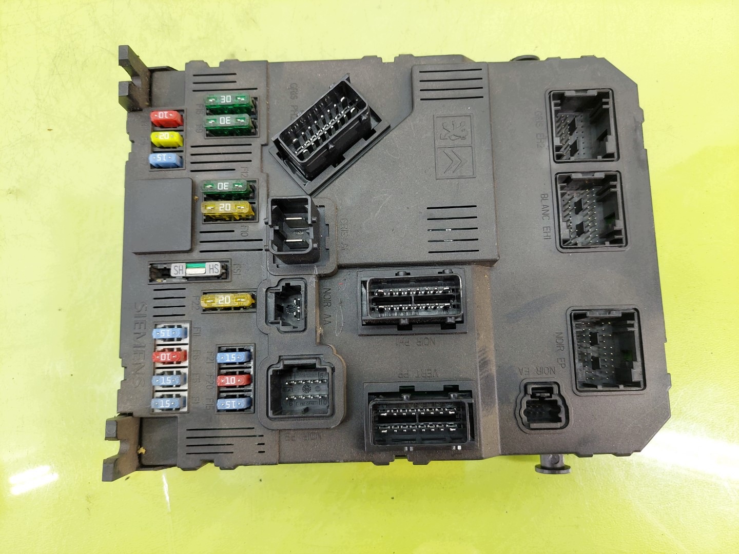Module BSI Peugeot 407 1.6 HDI image 2