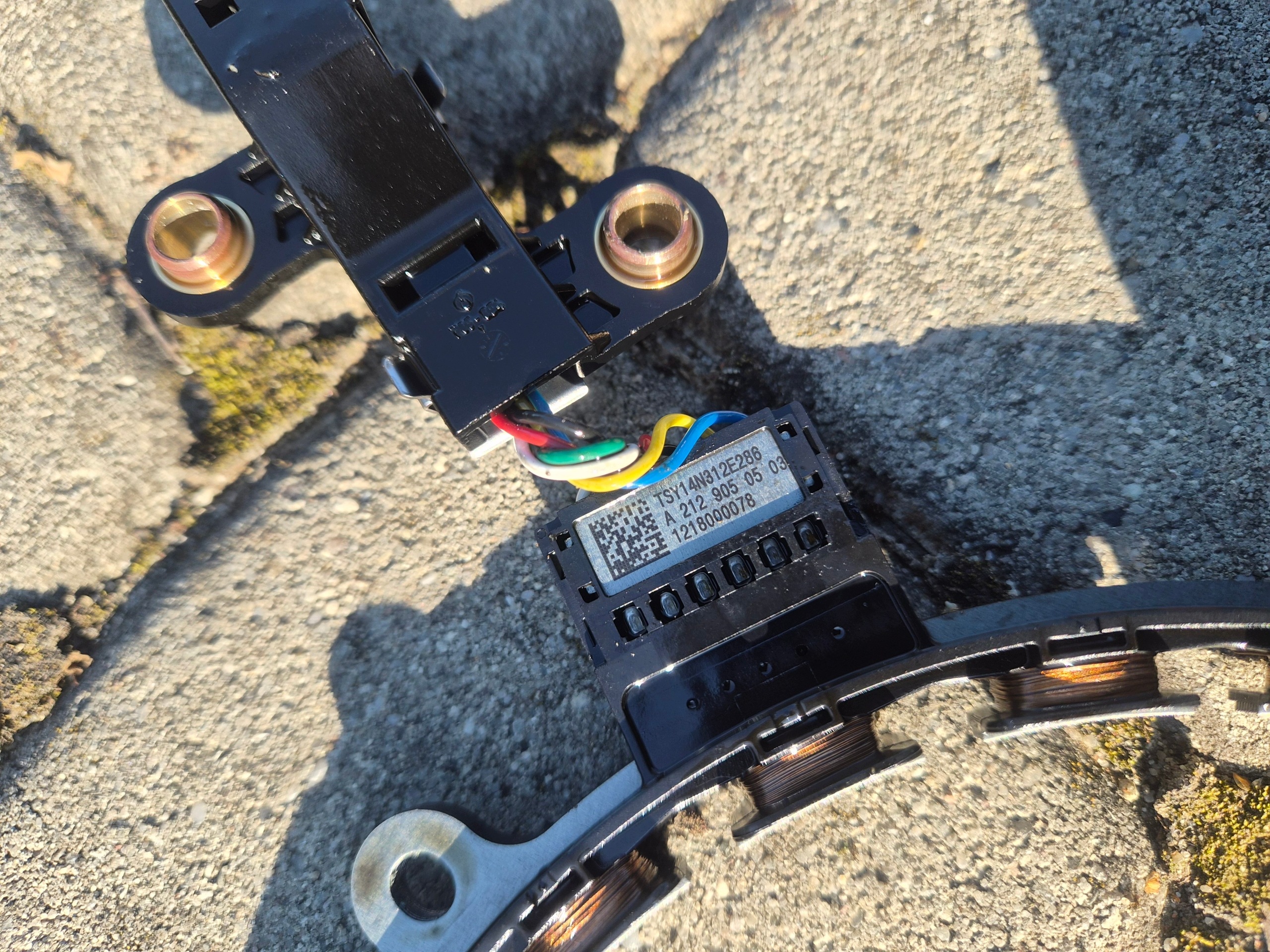 Sensor Mercedes Hybrid A2129050503 Usado image 3
