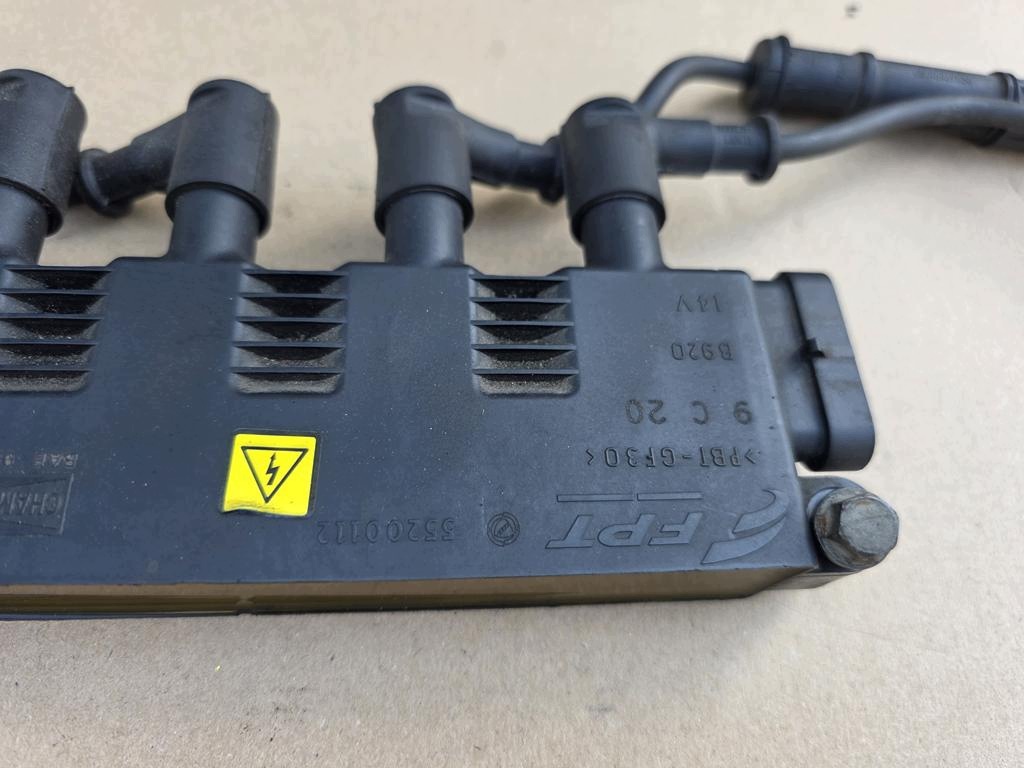 Zündspule + Kabel FIAT Grande Punto Panda 1.2 1.4 55200112 image 3