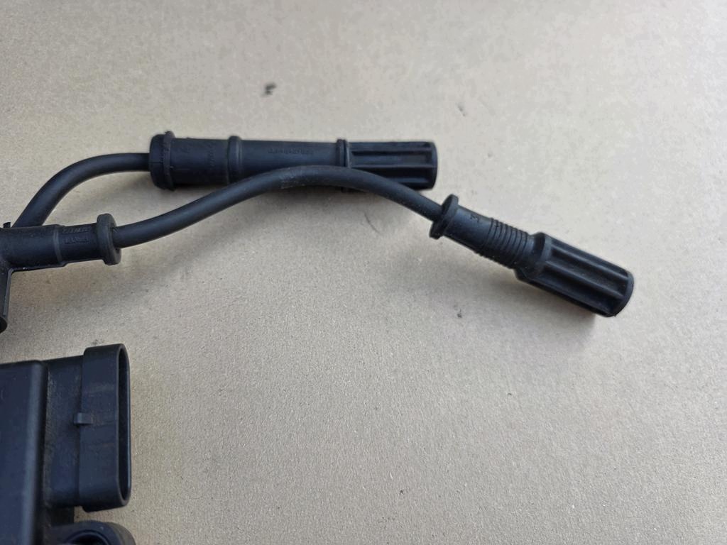 Zündspule + Kabel FIAT Grande Punto Panda 1.2 1.4 55200112 image 4