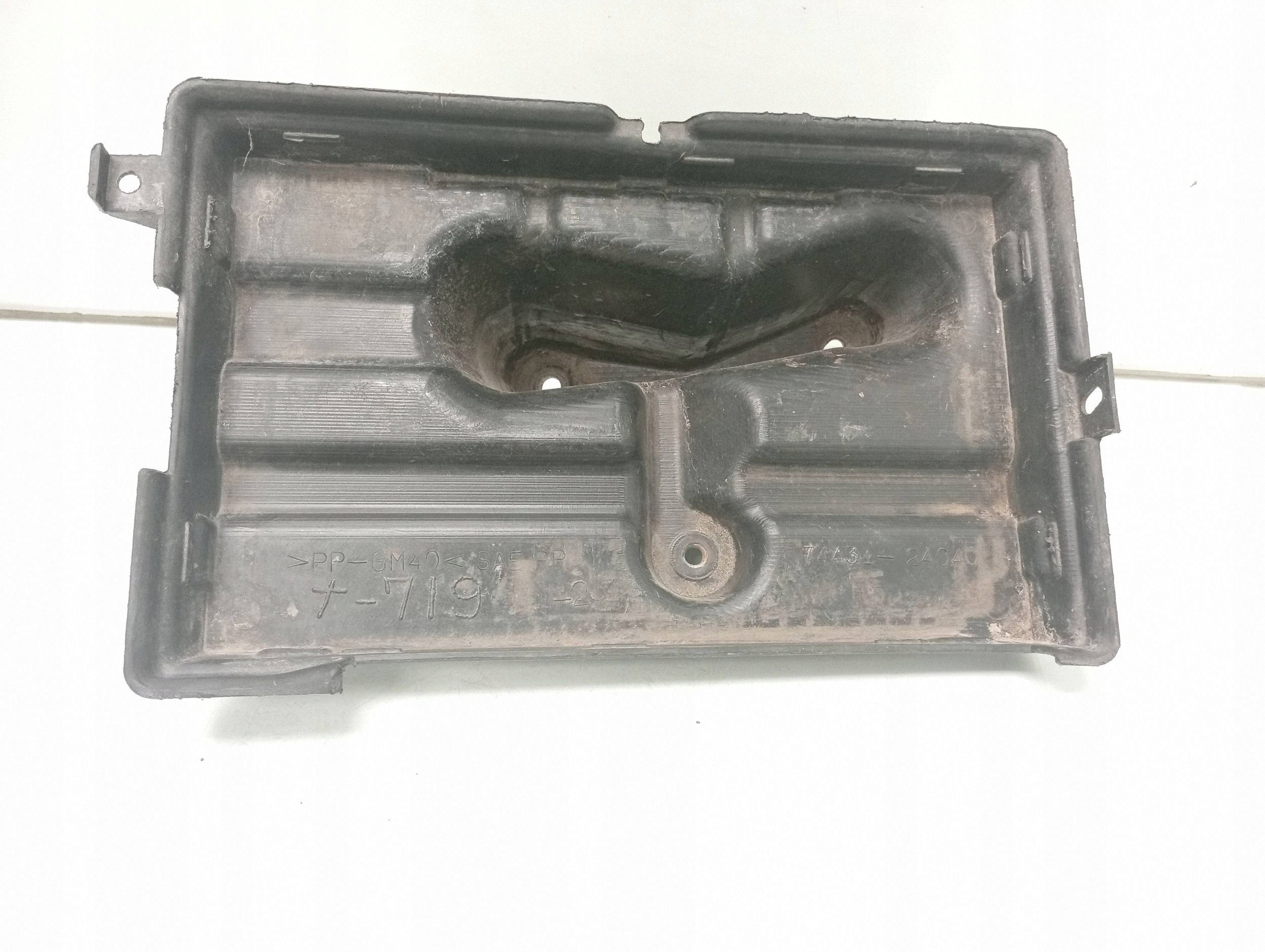 Base da Bateria Lexus SC 430 2007 OEM 7443124040 image 3