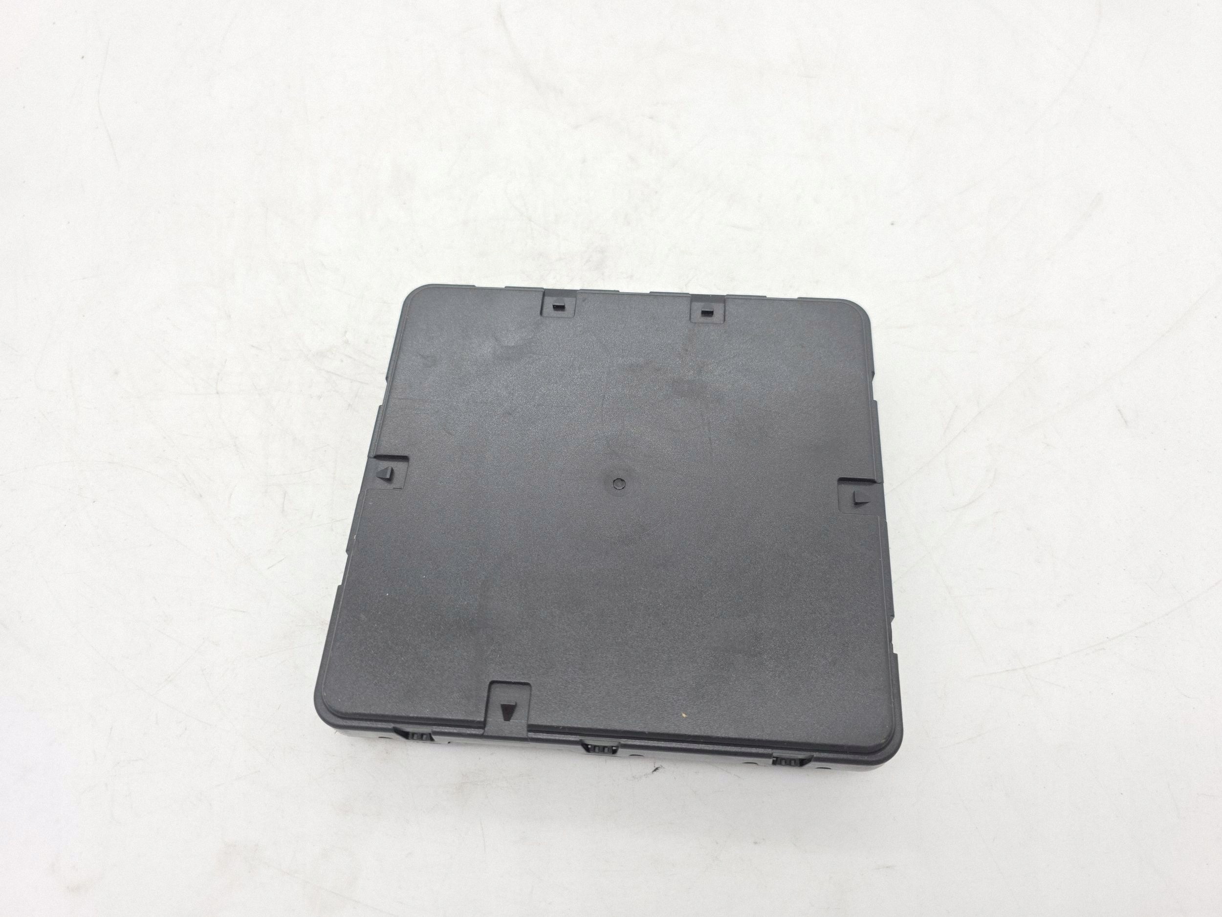 Audi OE 8W0907064C Used Part image 7