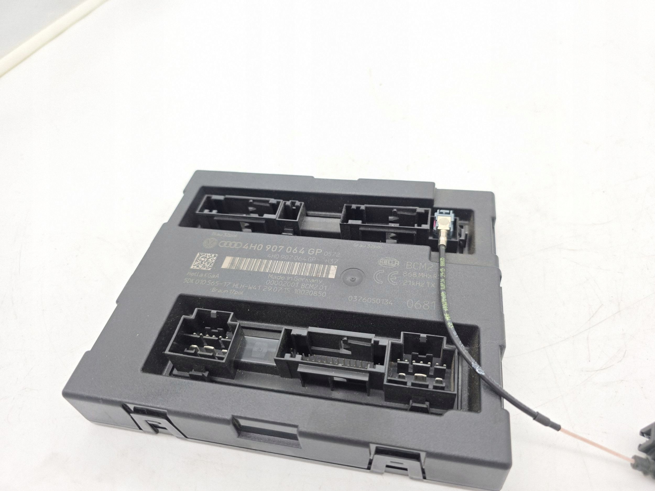 Module de confort Audi A6 C7 A7 A8 4H0907064GP image 4