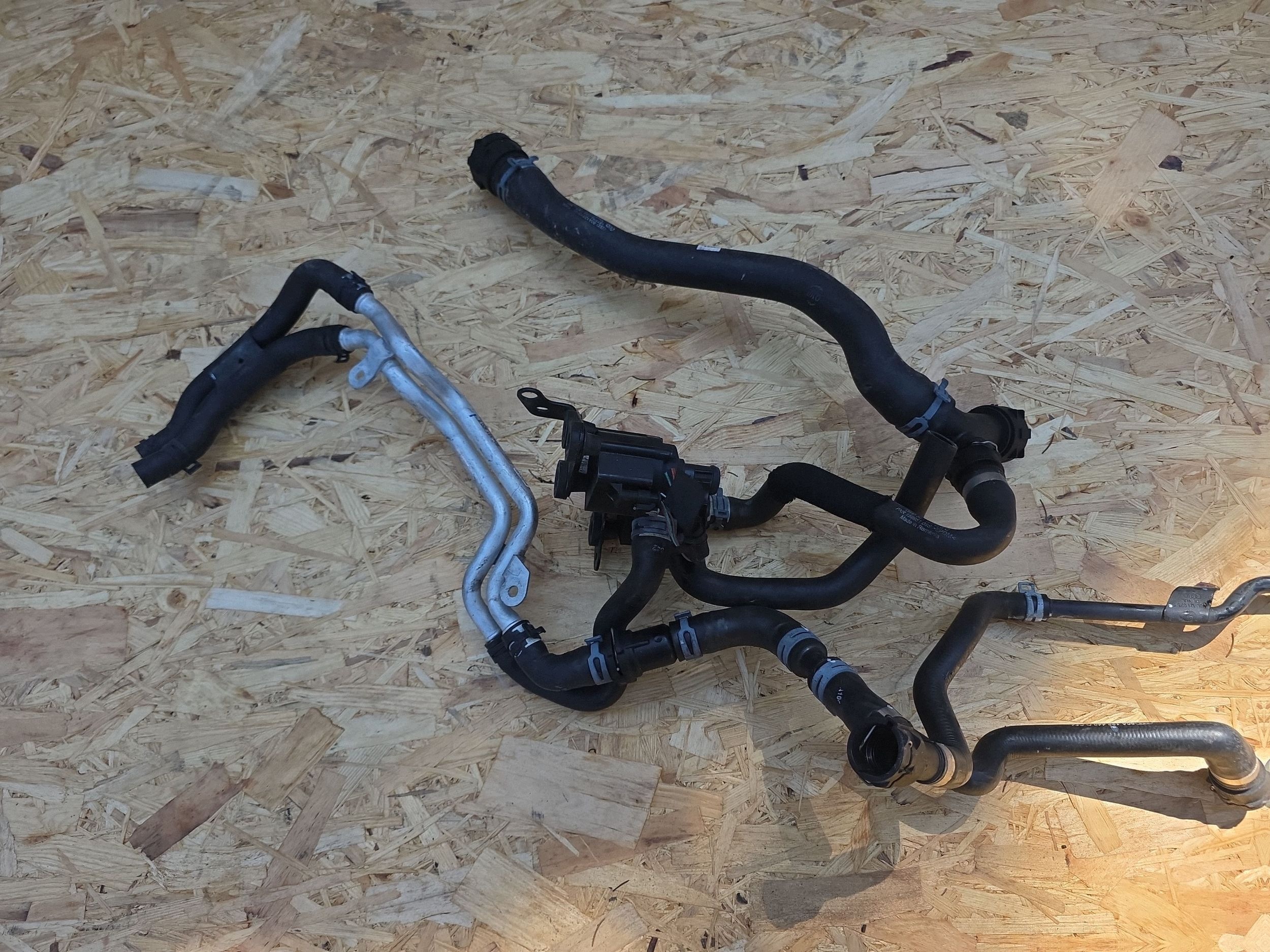 Imuilmaputki Audi Q5 SQ5 FY 80A122101B image 3