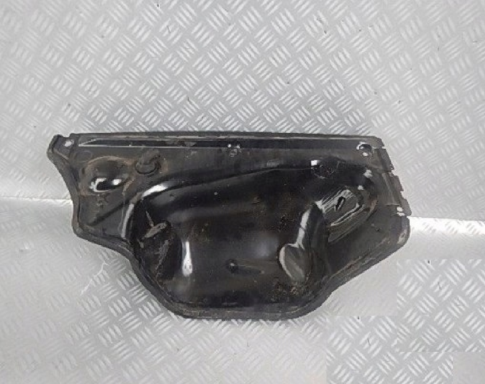 Audi A4 B8 A5 8T Spritzwand Abdeckung OEM AUDIA58TSCIANA