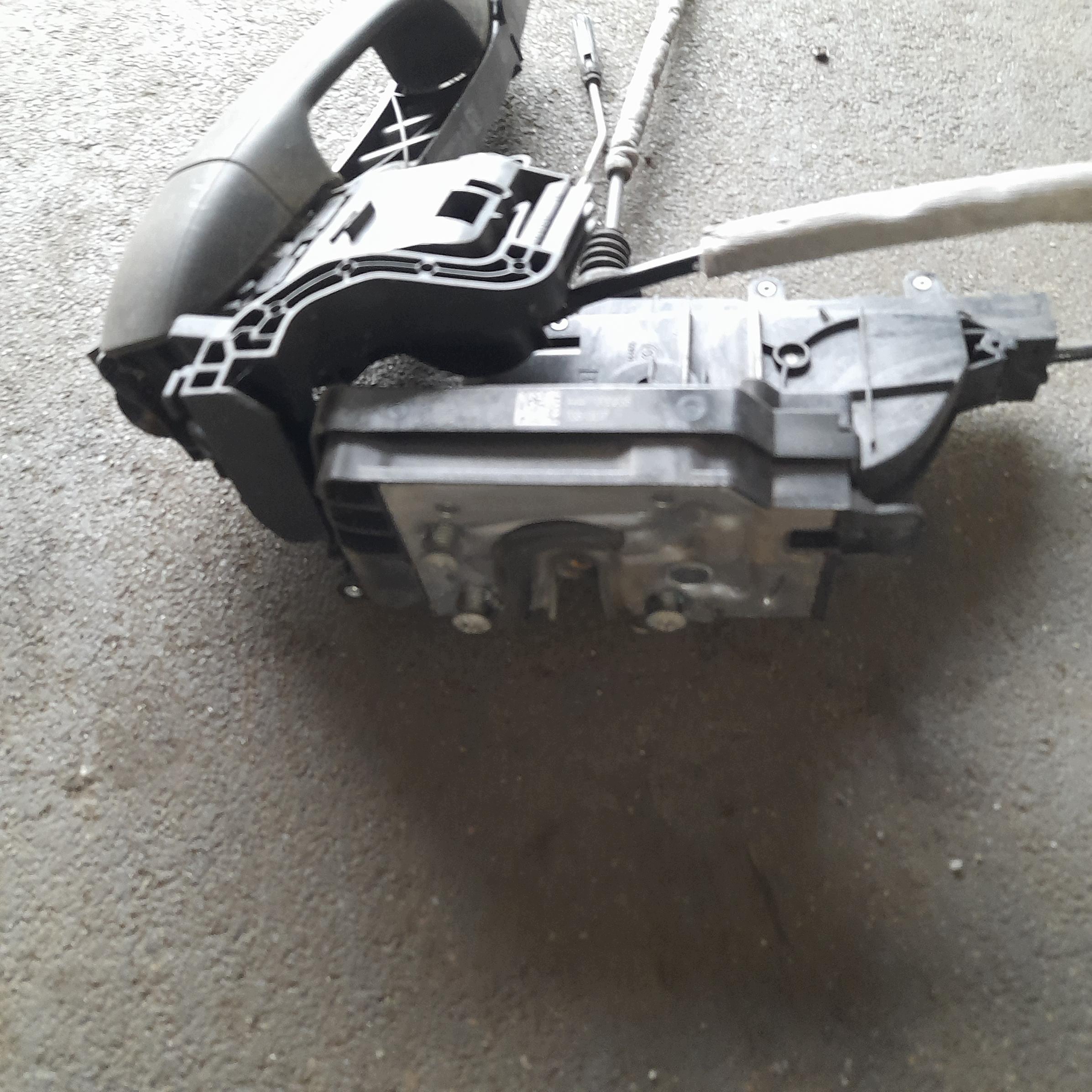 Cerradura Puerta Delantera Derecha Mercedes Vito W447 image 3