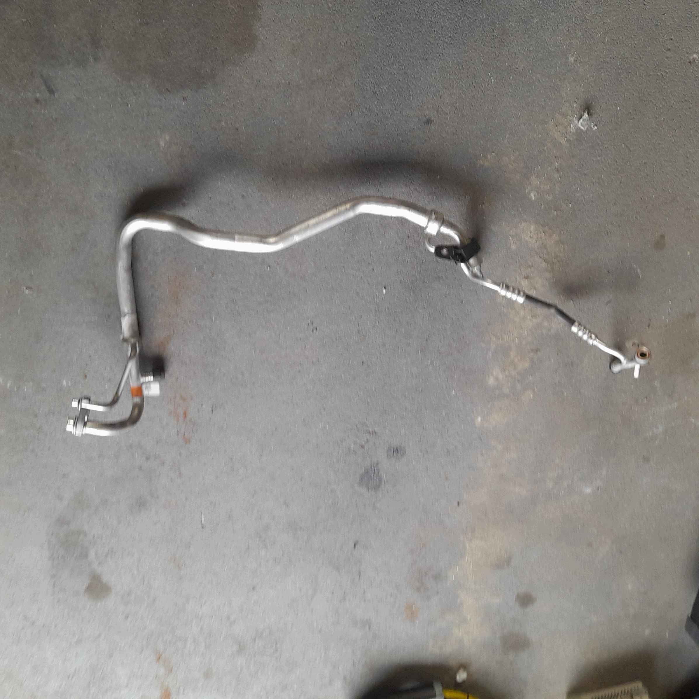 Conduit clim Ford C-MAX II MK2 J1DB-19A834-KB image 2
