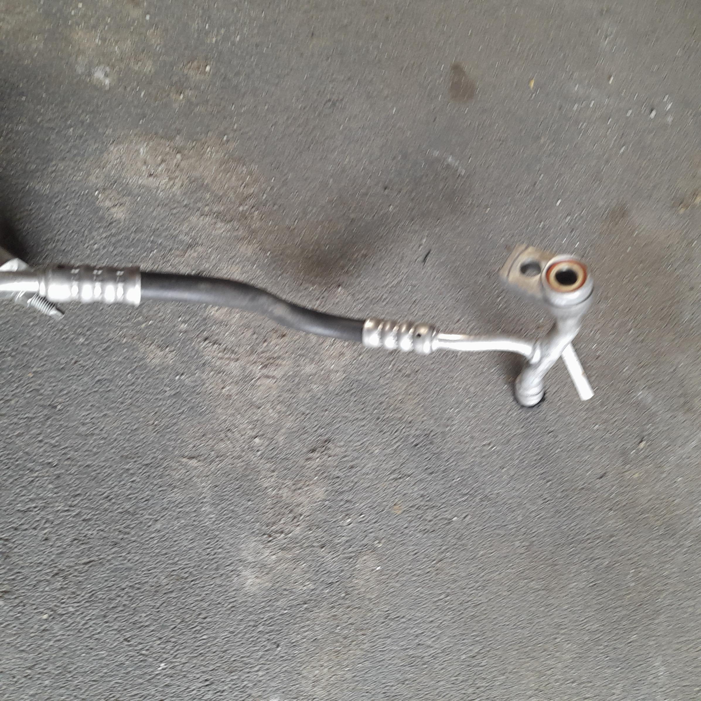 Conduit clim Ford C-MAX II MK2 J1DB-19A834-KB image 3
