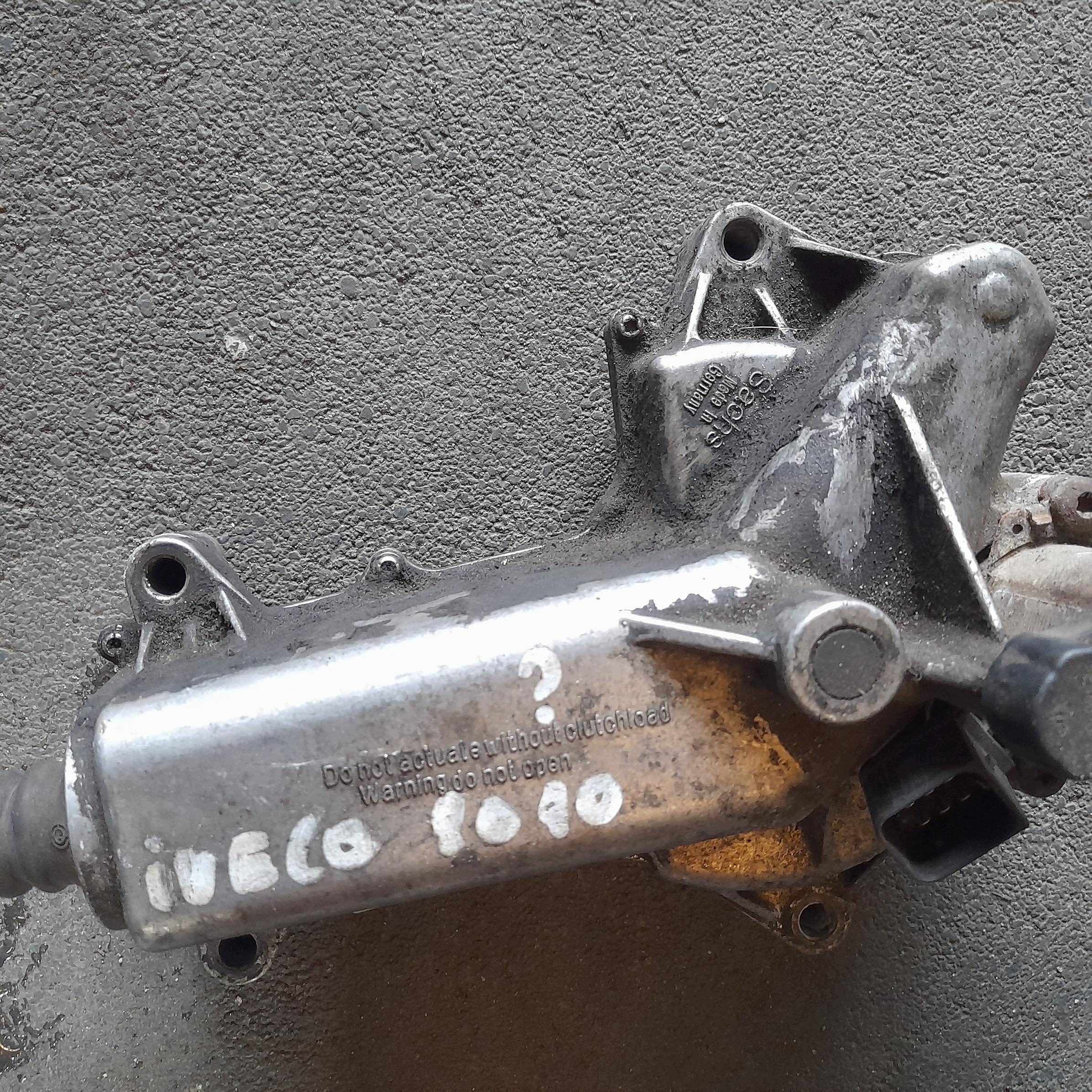 Bomba de Embreagem Iveco Daily Usada image 4