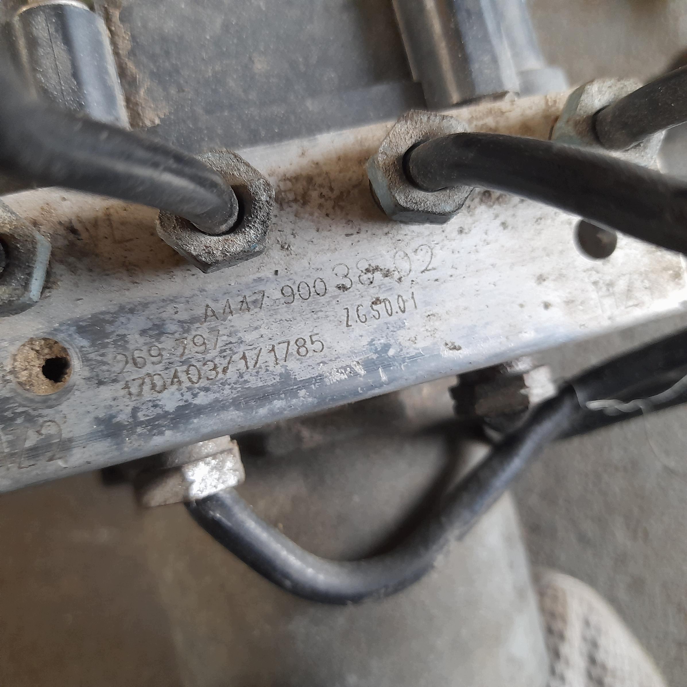 Pompa ABS ESP Mercedes Vito W447 A4479003802 image 8