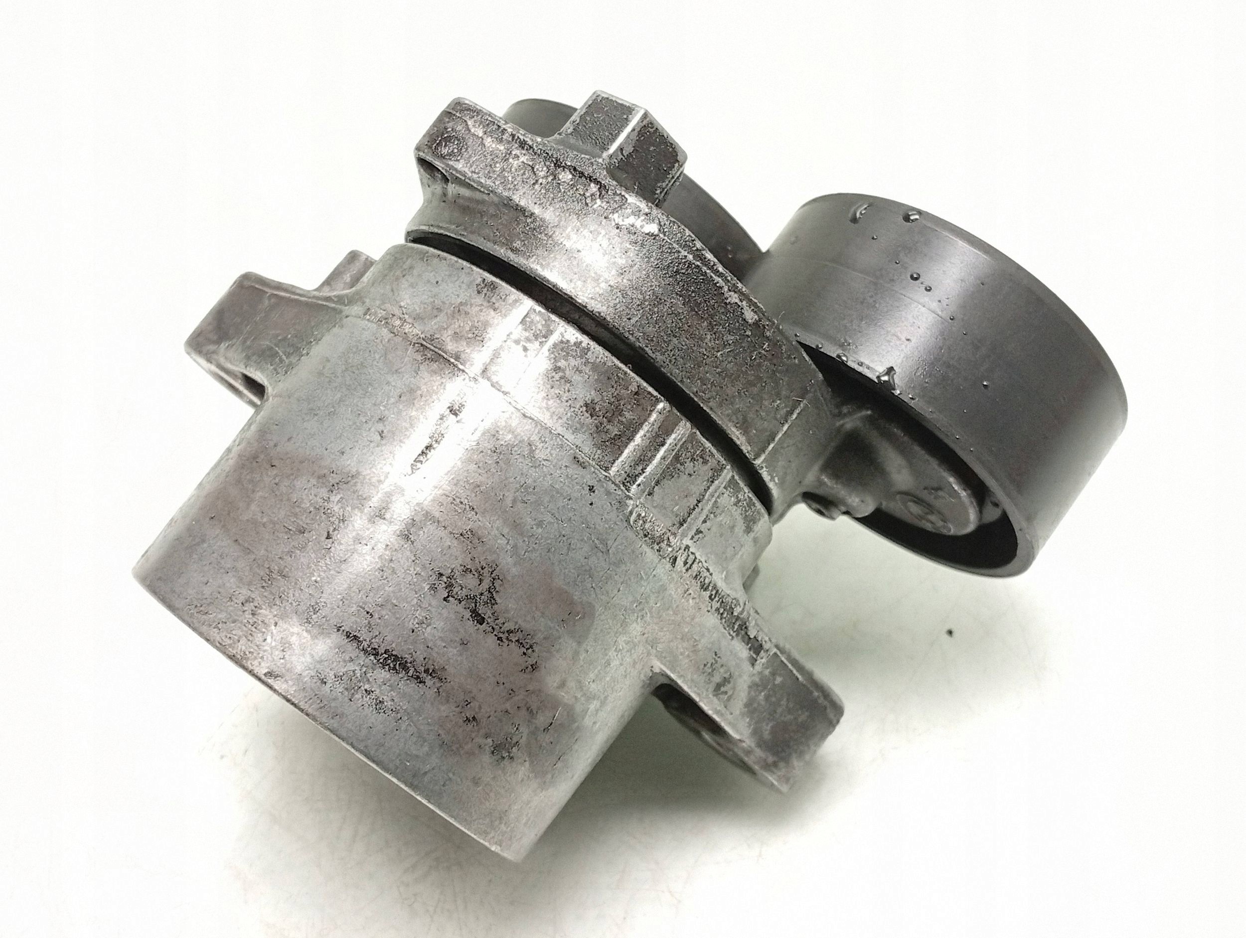 BMW 7 F01 F02 F03 F04 730d Napinacz paska alternatora 7823199