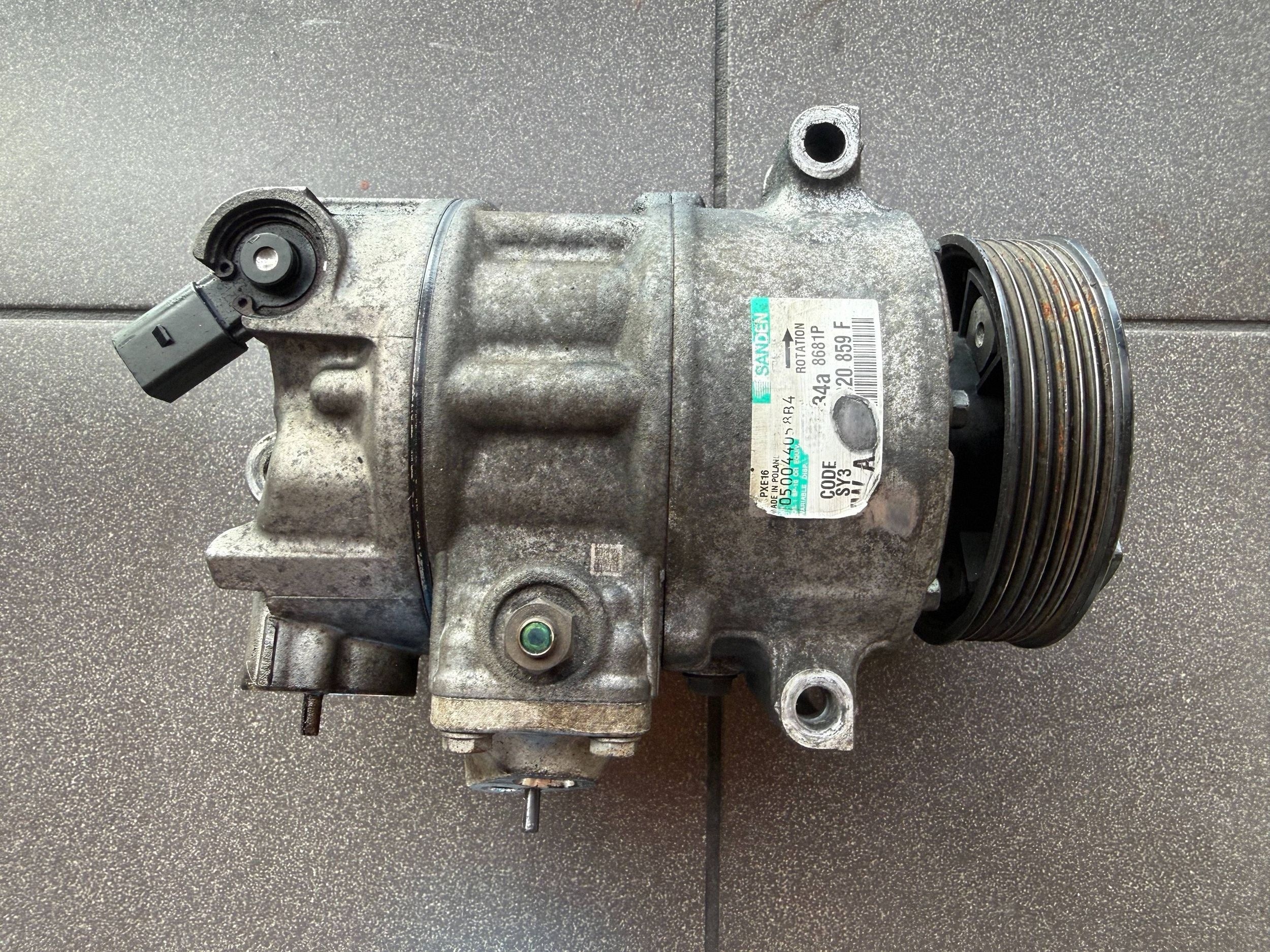 Compresor A/C VW Audi Seat Skoda 1K00820859F image 2
