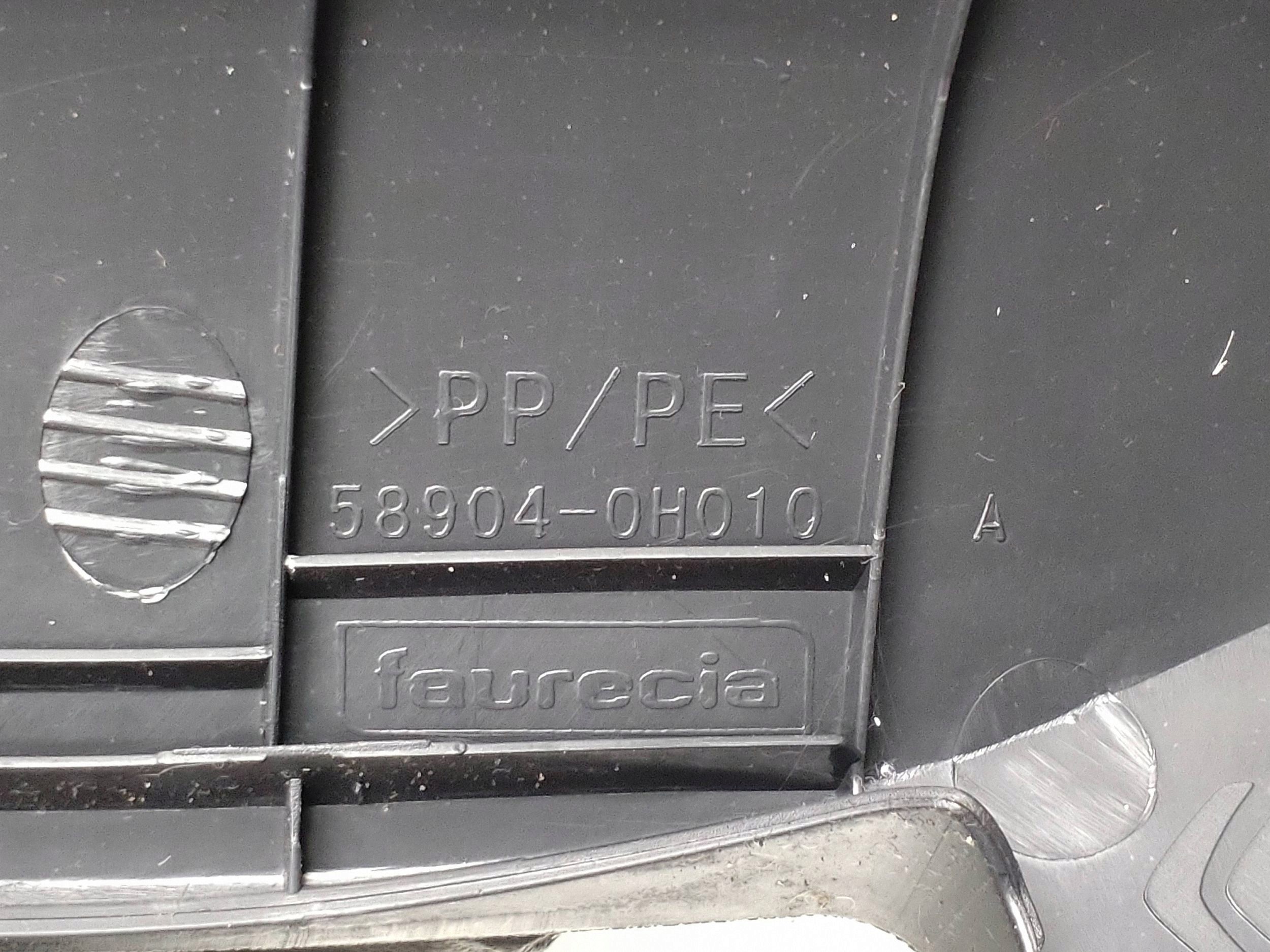 Toyota Aygo AB40 kupinpidike 589040H010 image 7