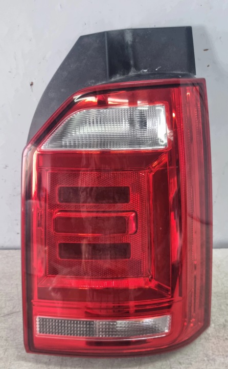 VW TRANSPORTER T6 2015-2019 RIGHT REAR LAMP ORIGINAL HELLA 7E0945208E