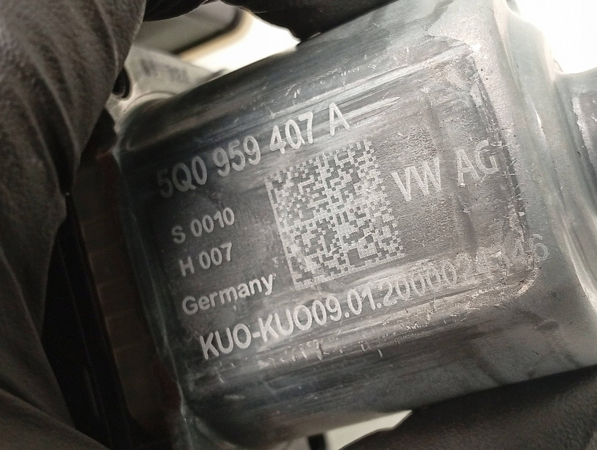 Motor de elevalunas SEAT Skoda VW 5Q0959407A image 6