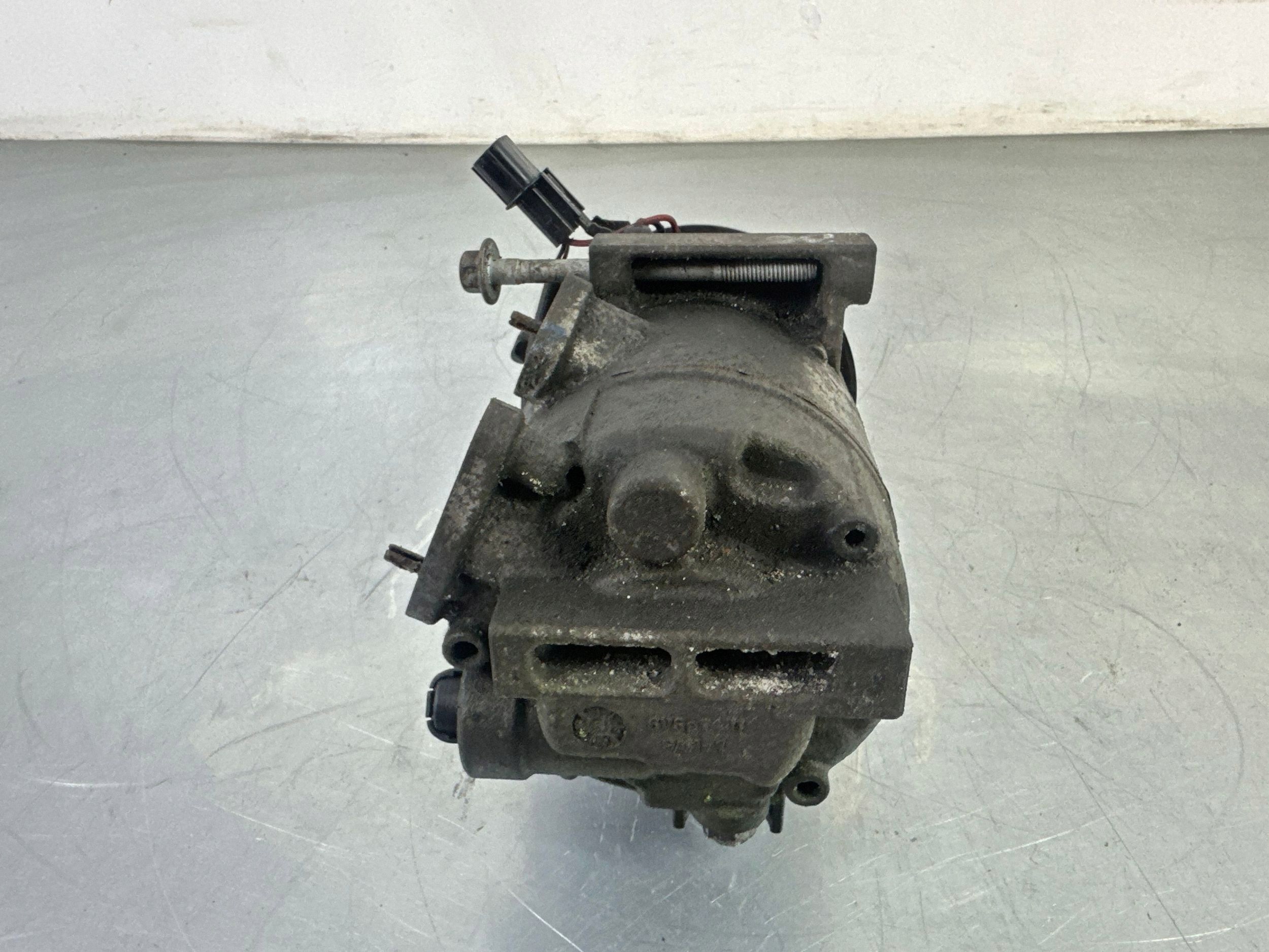 Compresseur de climatisation Hyundai OE 97701M6300 image 4