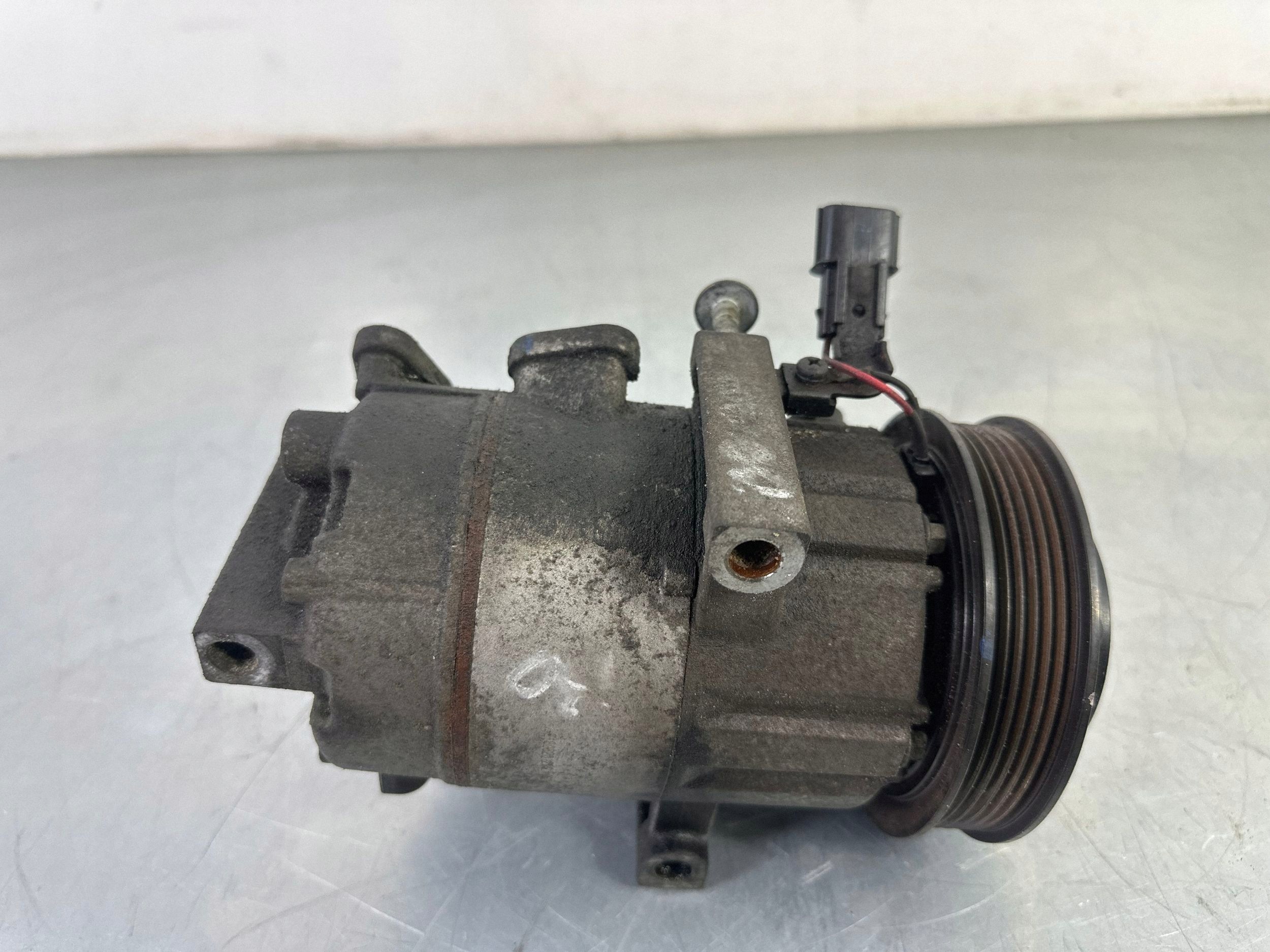 Compresseur de climatisation Hyundai OE 97701M6300 image 5