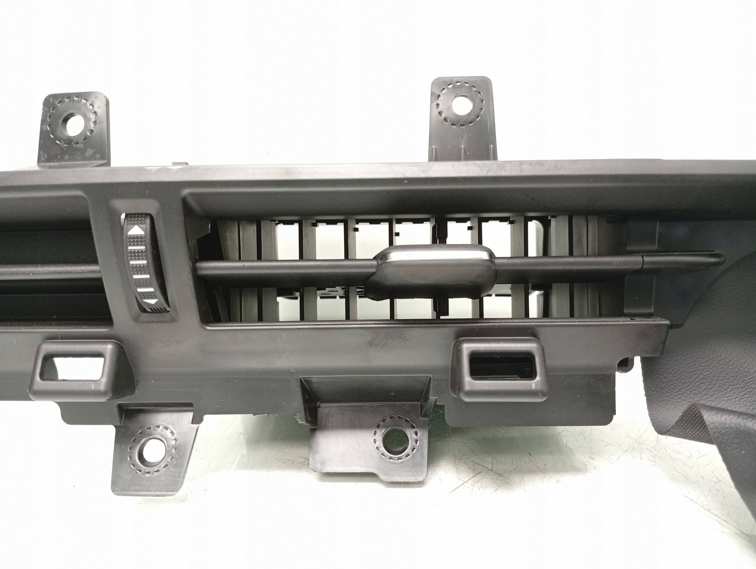 Grade de Ventilação Lateral Ford Mustang Mach-E 2024 image 3