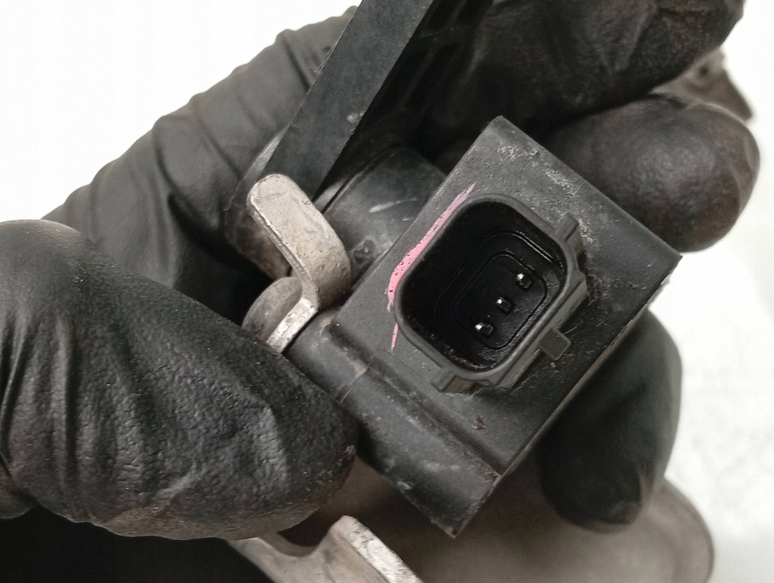 Sensor de Nivelamento de Faróis Esquerdo Ford Mustang Mach-E 3049023 image 4