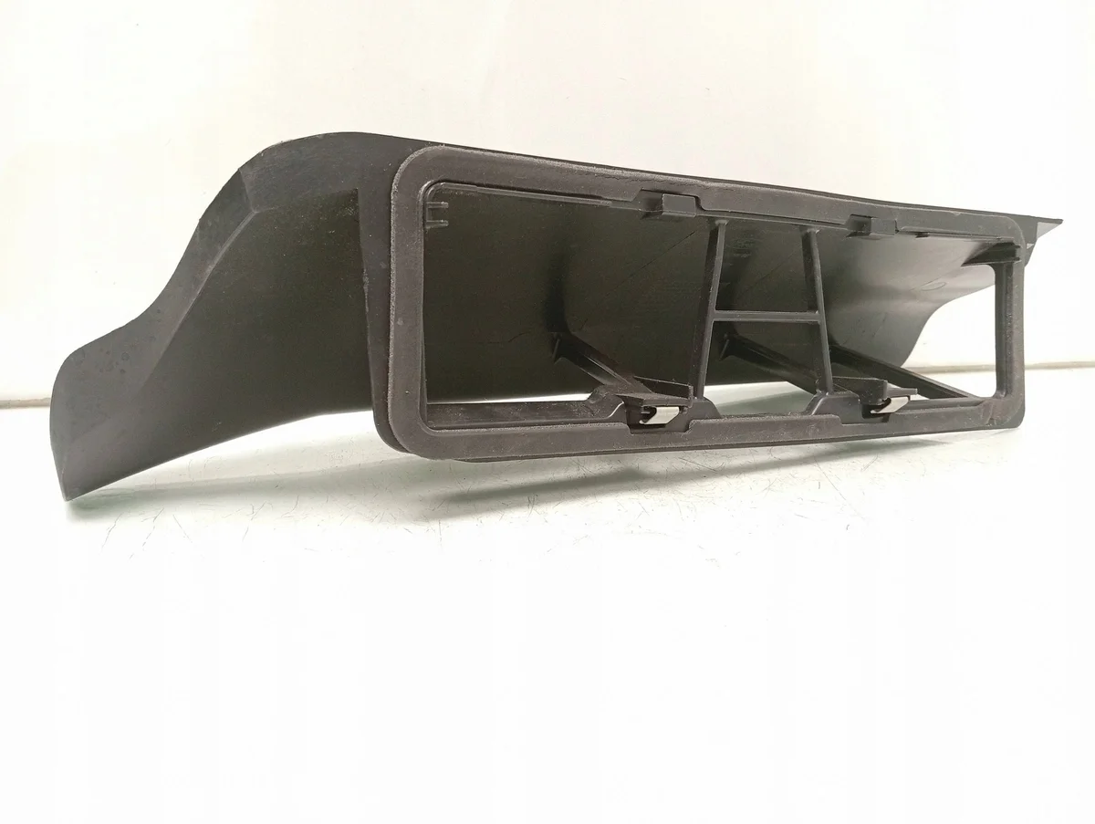 Ford Mustang Mach-E Innenraumfilterabdeckung LJ8B18D395BB