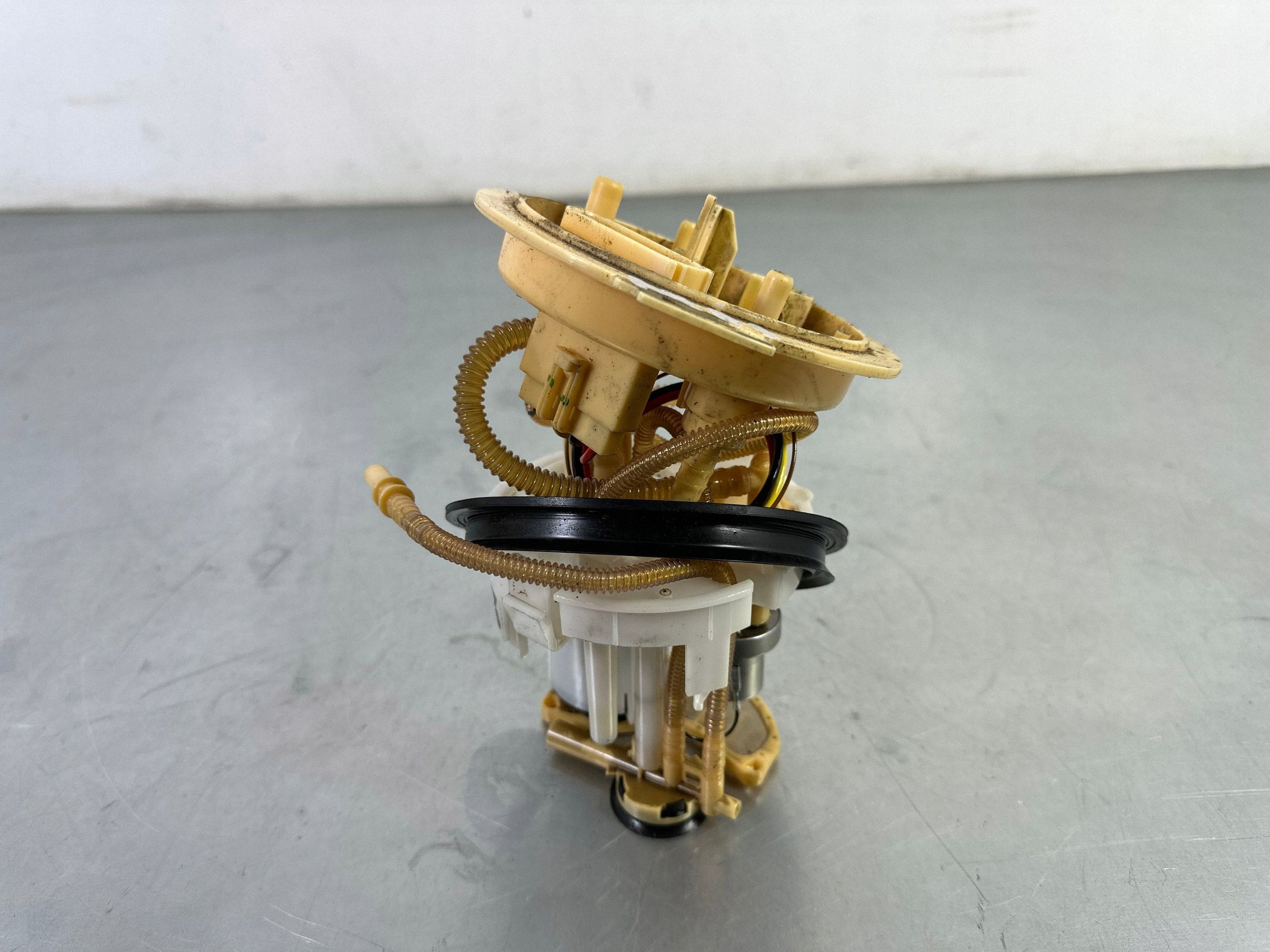 Pompe à carburant Audi A4 Allroad B9 2017 8W0919088 image 3
