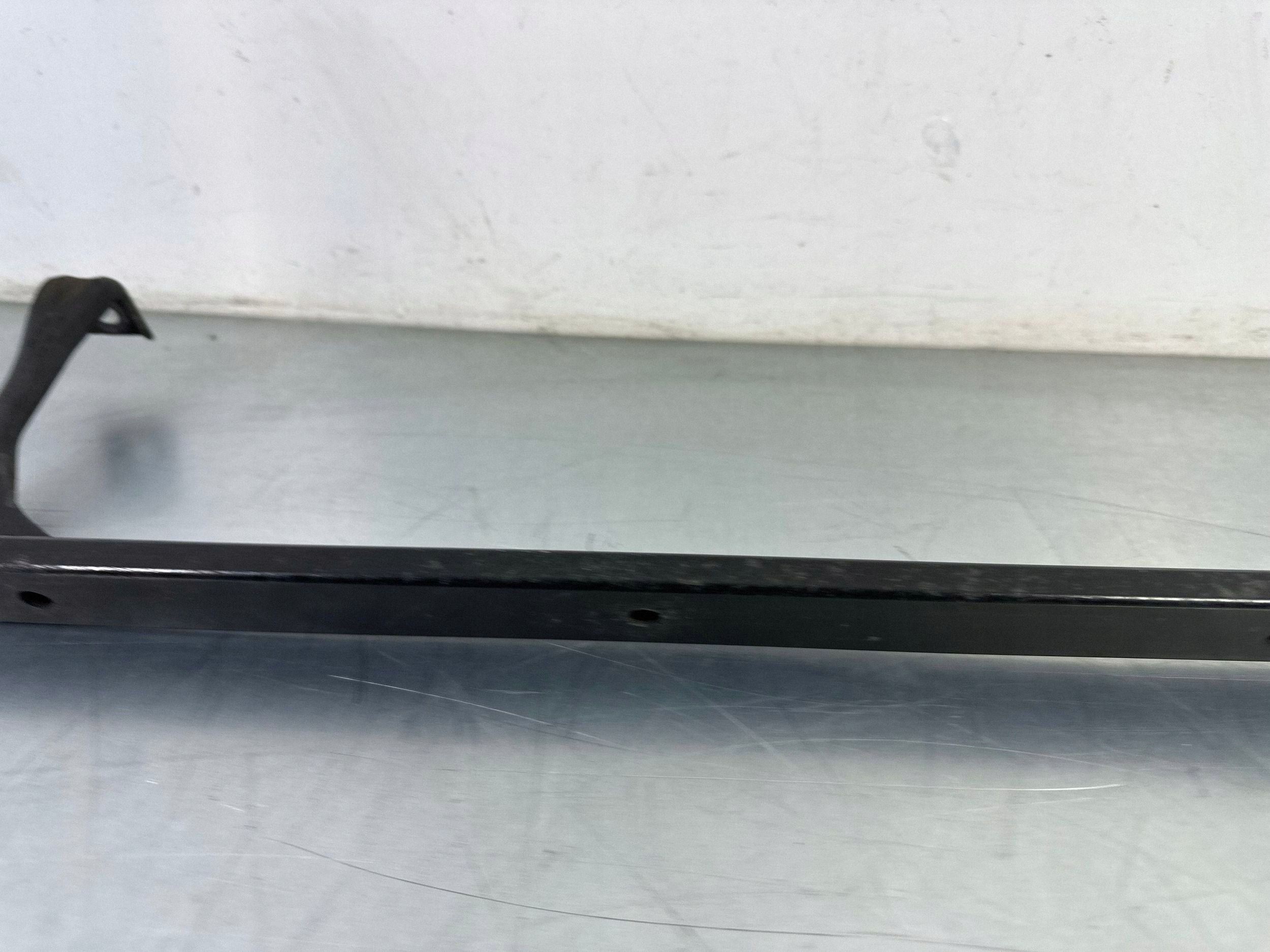 Barre stabilisatrice Audi 8W9505475 image 5