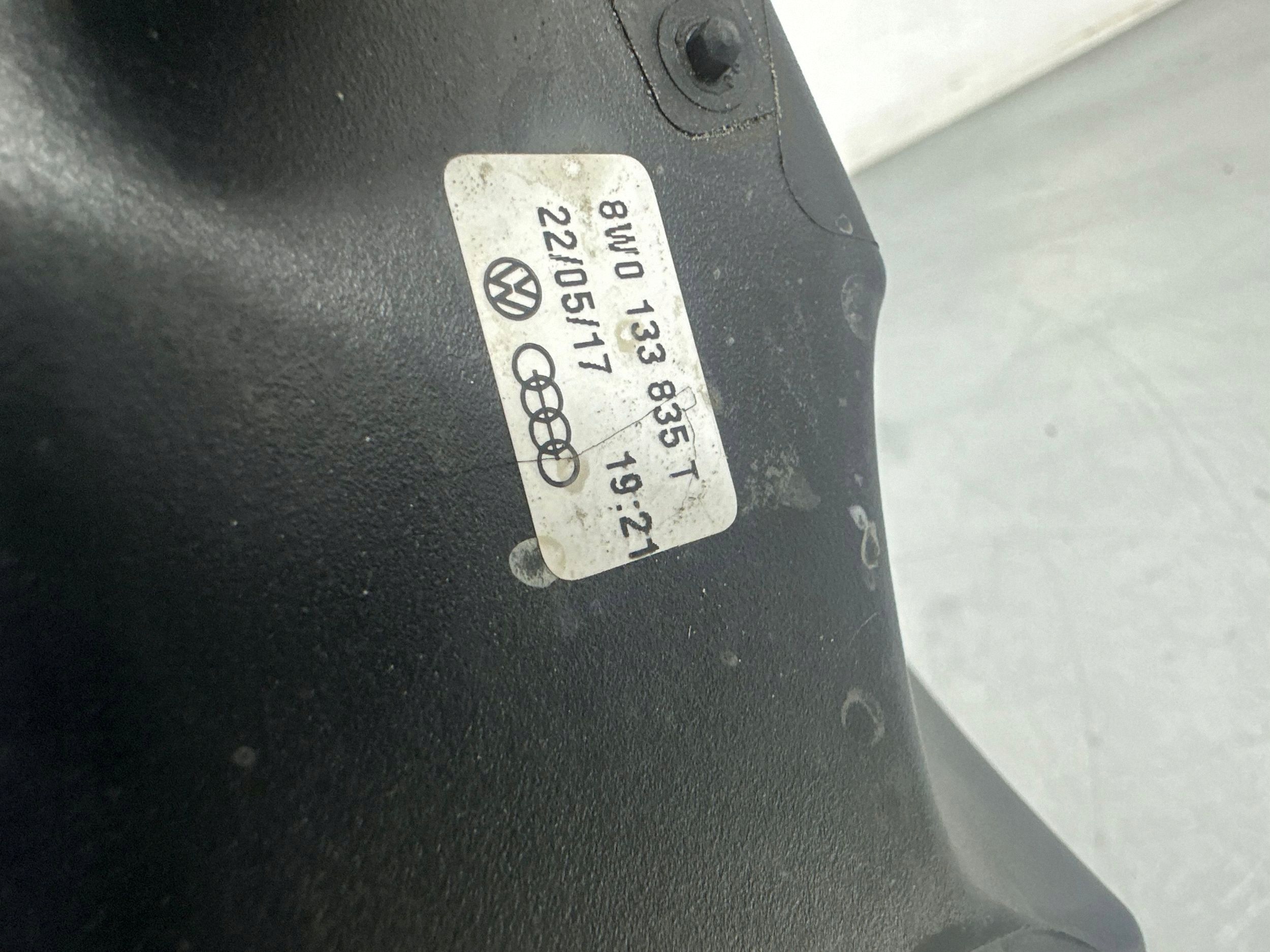 Audi OE 8W0133835T Luftfiltergehäuse image 10