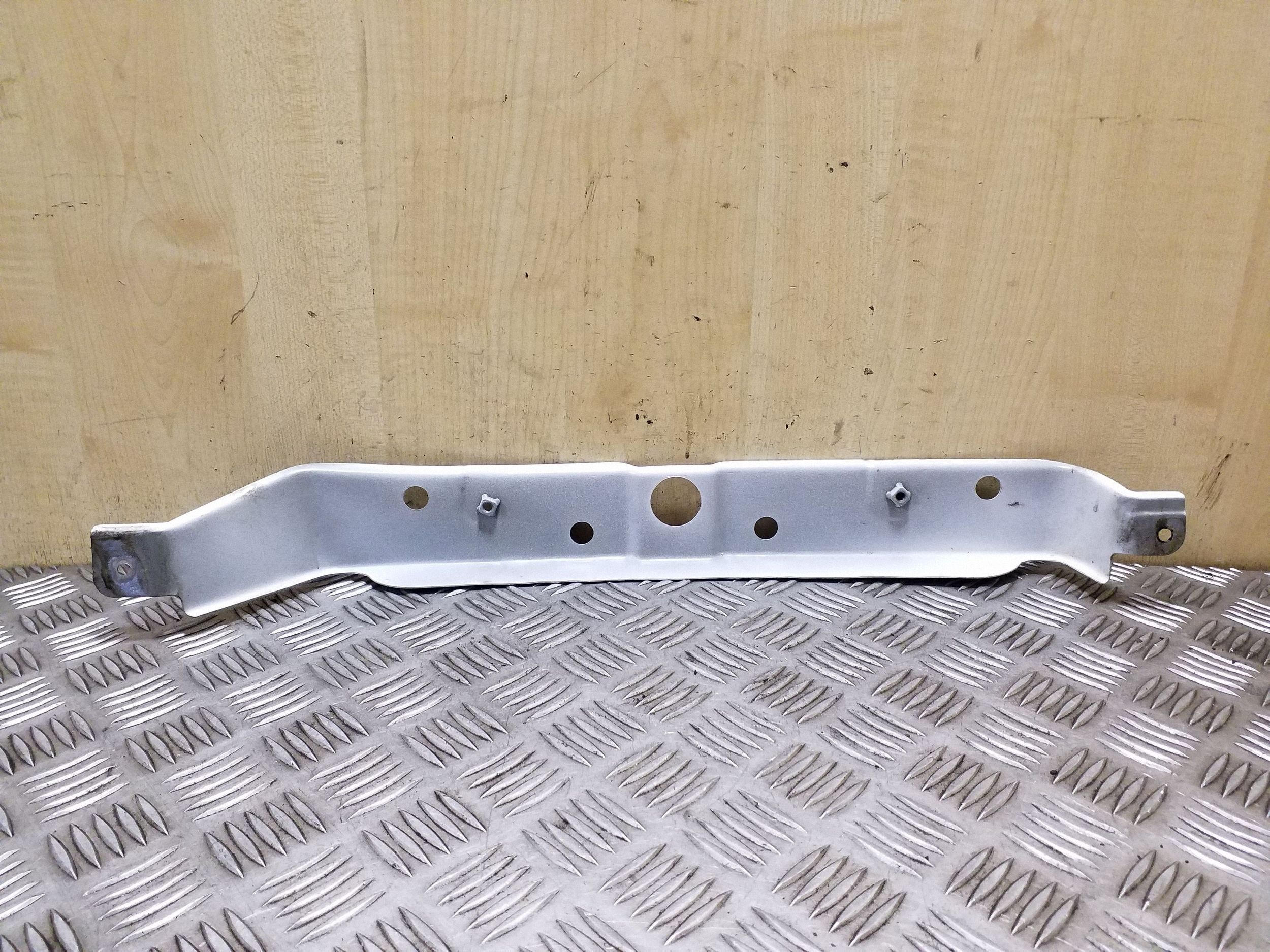 Opel Antara Stänkskydd Fram Höger Begagnad OEM VAL134459 image 3