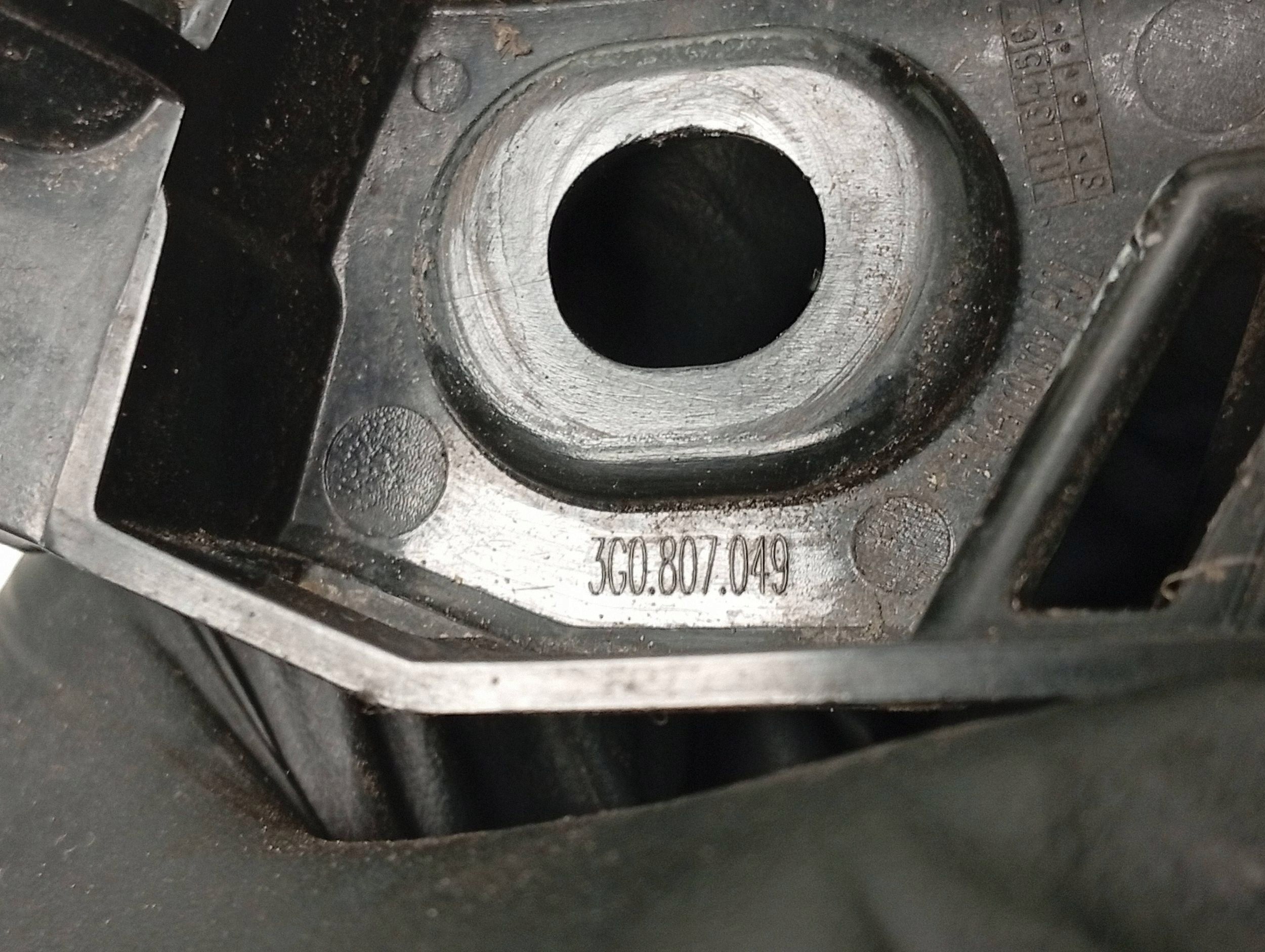Support d'aile VW Passat B8 3G0807049 image 4