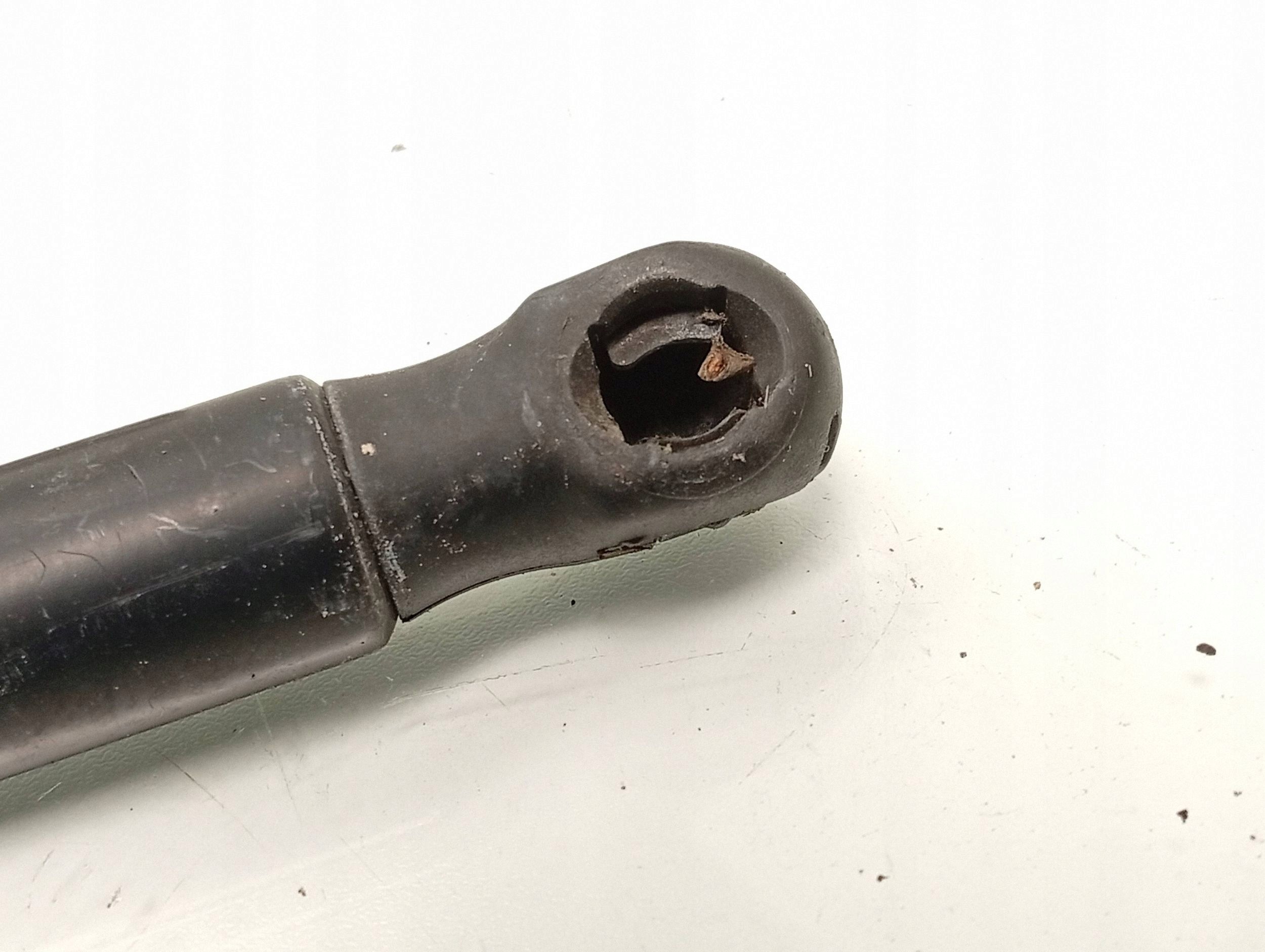 Actuador de tapa maletero VW Passat B8 3G9627550B image 3