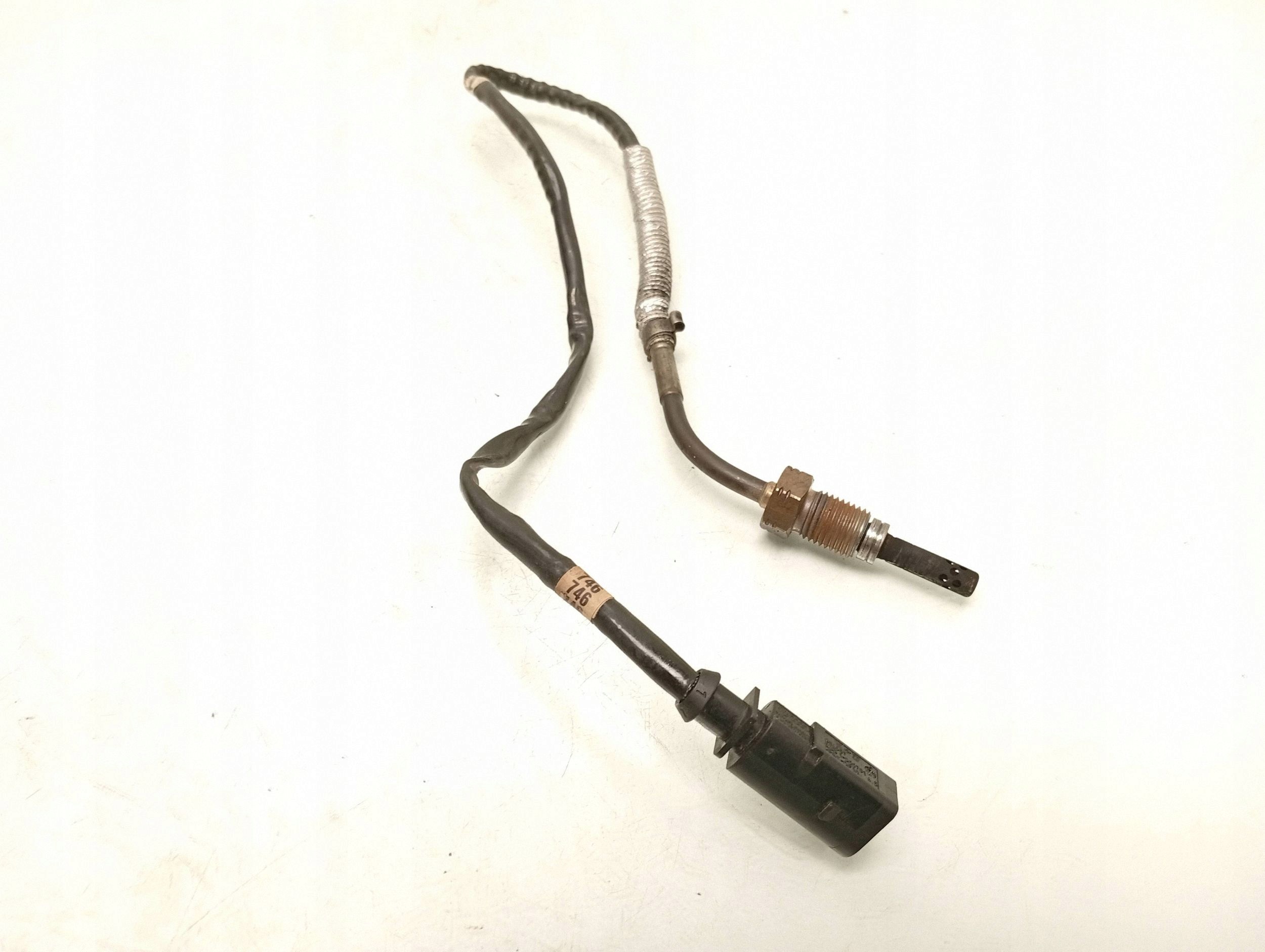 VW OE 04L906088DQ Abgastemperatursensor gebraucht image 2