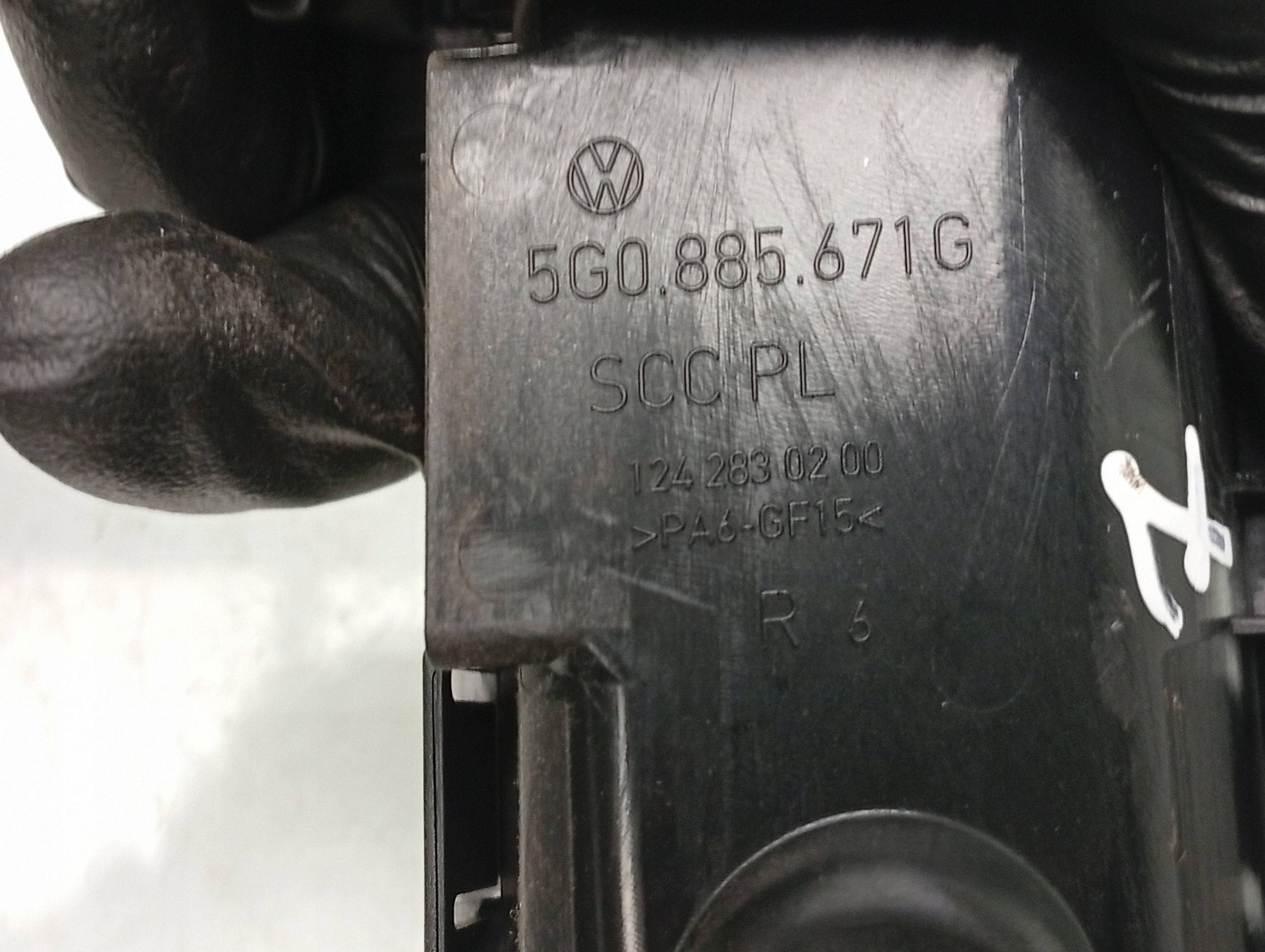 Volkswagen Passat B8 2016 Leva Regolazione Schienale 5G0885671G image 6