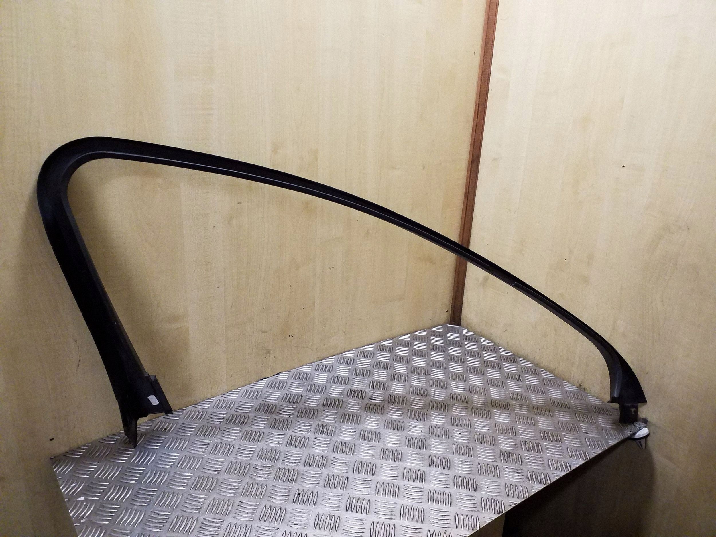 Zierleiste Seitenwand vorne rechts PEUGEOT 508 9686309777