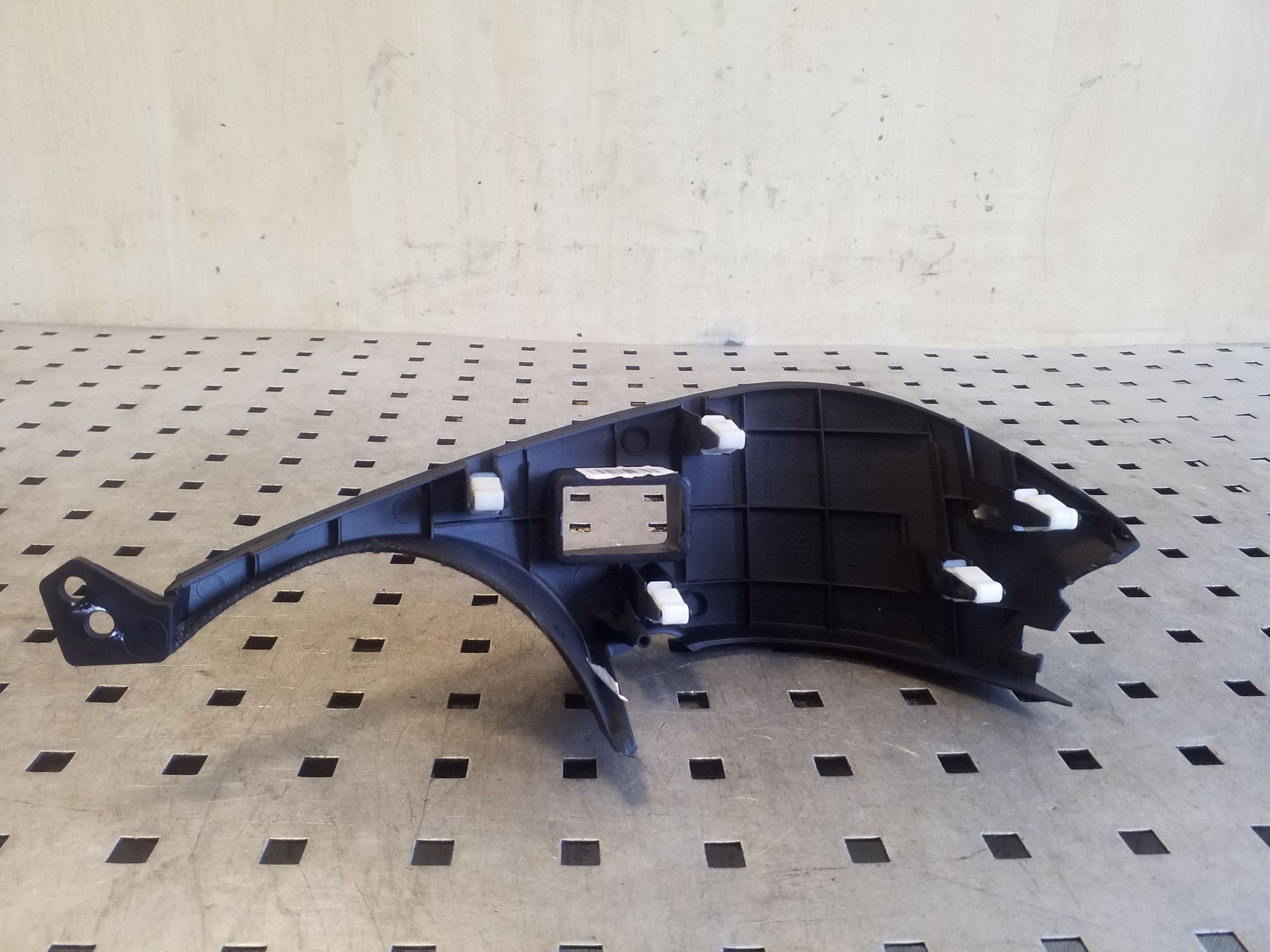HYUNDAI IX35 OTHER INTERNAL PART 847302Y8009P