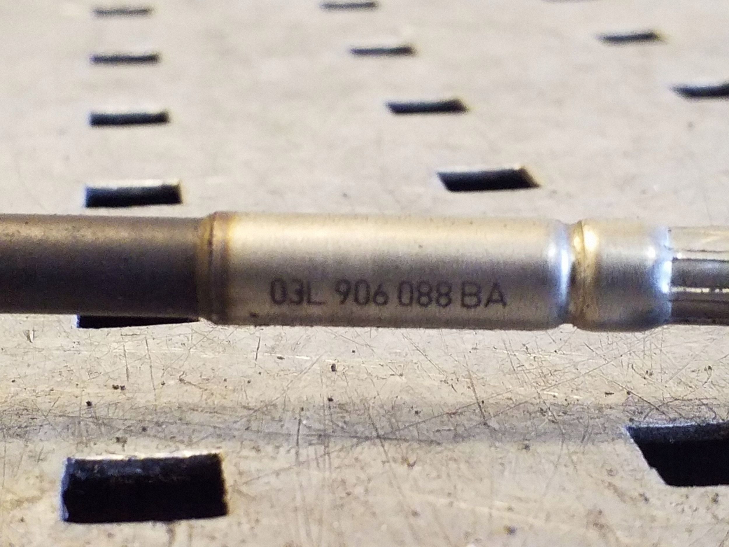 VW pakokaasun lämpötila-anturi 03L906088BA